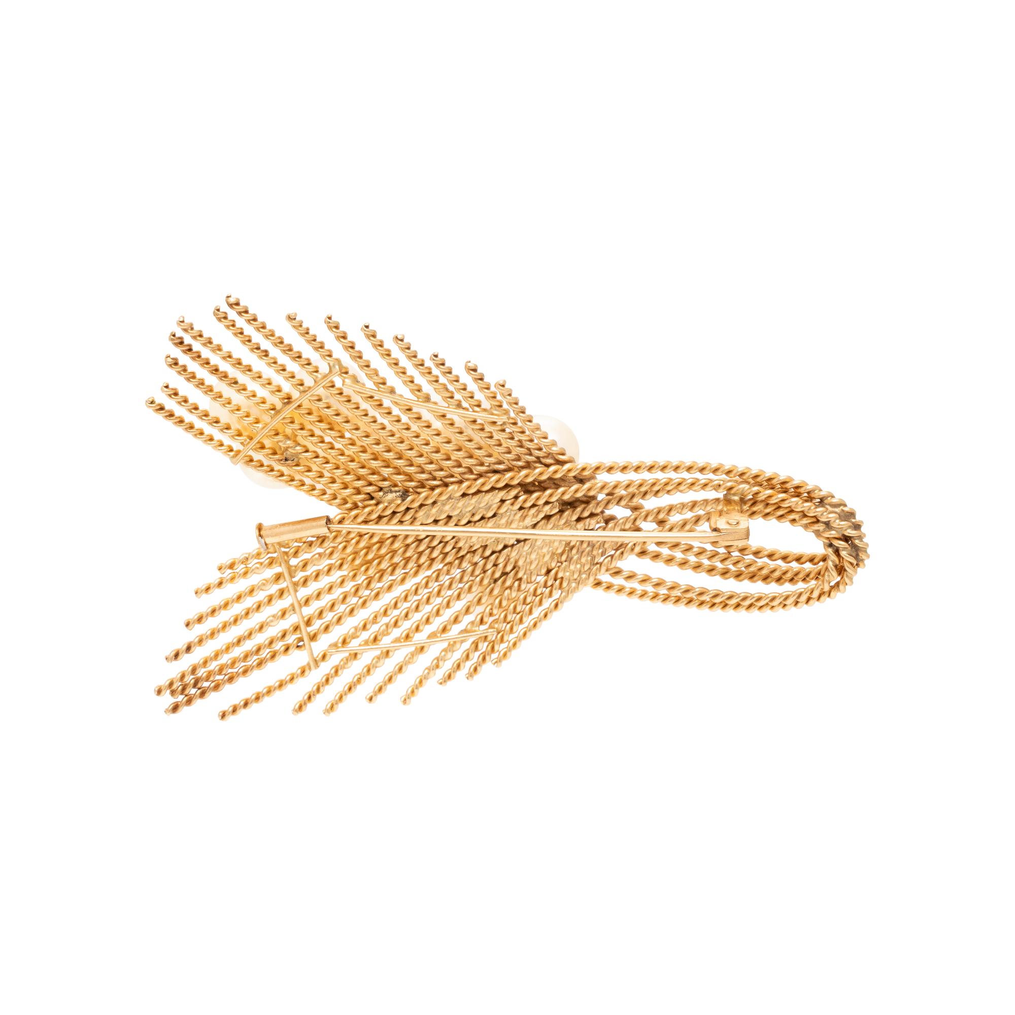 Retro, Cultured Pearl and Yellow Gold Brooch