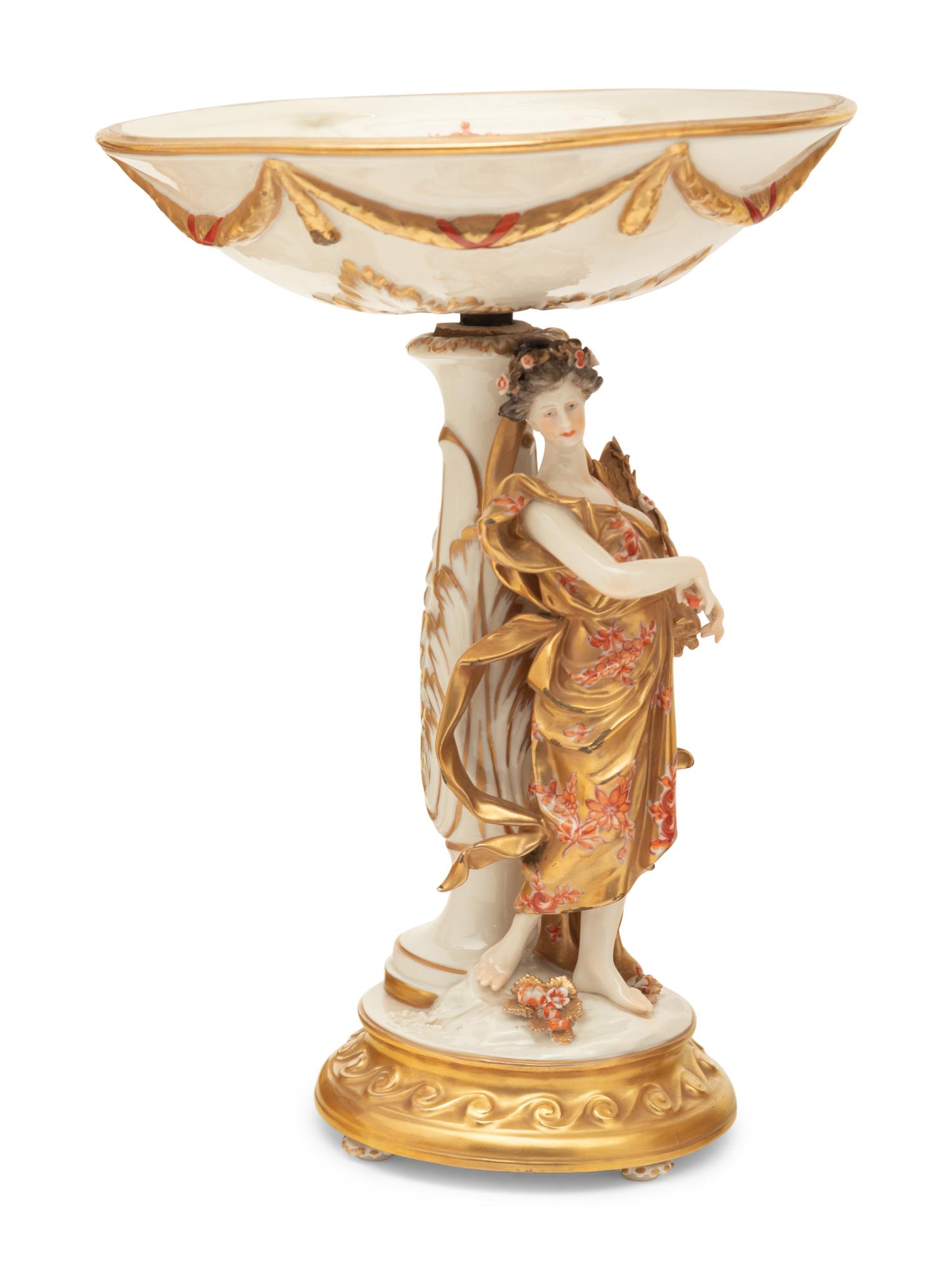 A Capodimonte Porcelain Figural Seventeen-Piece Table Garniture