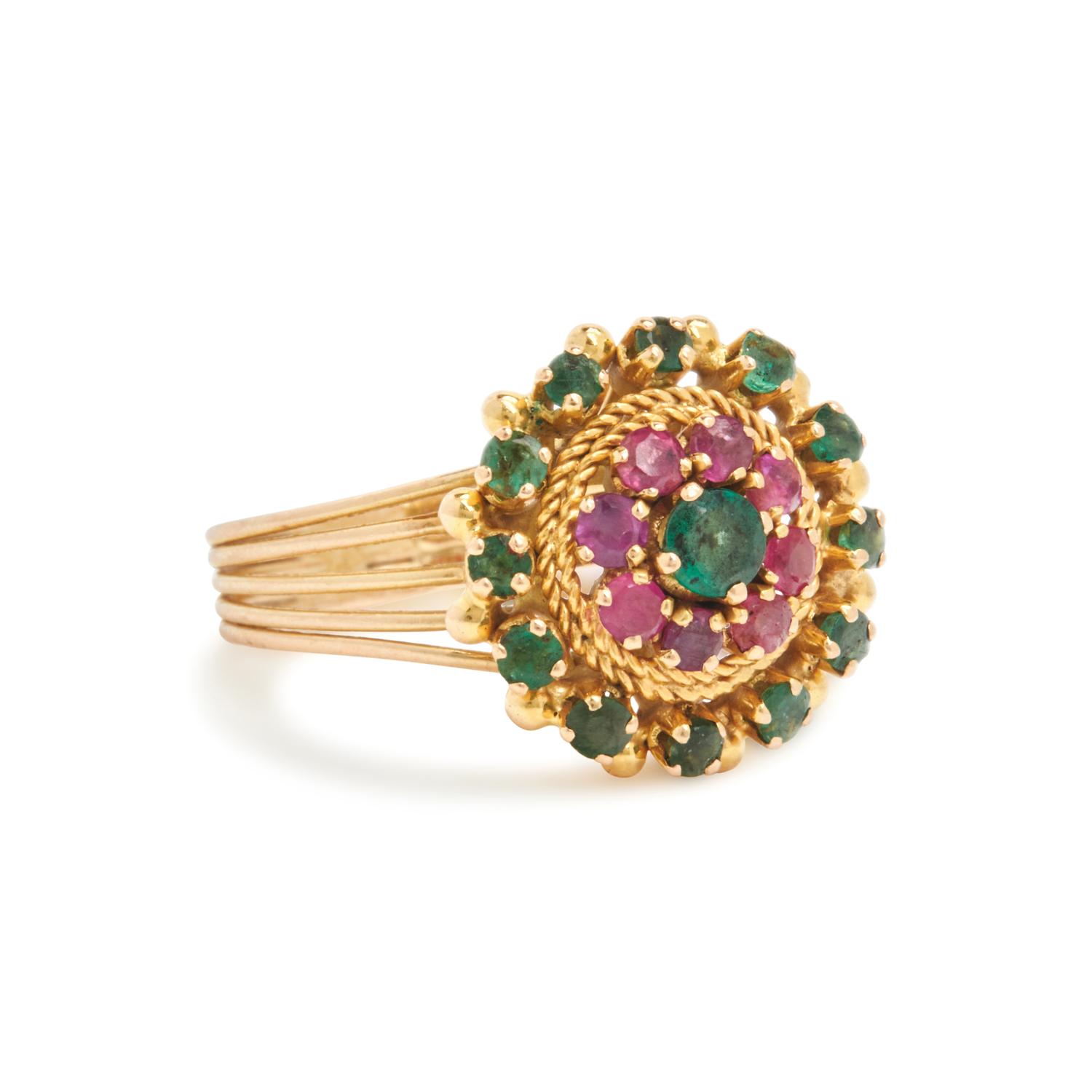 COLLECTION OF YELLOW GOLD AND GEMSTONE RINGS