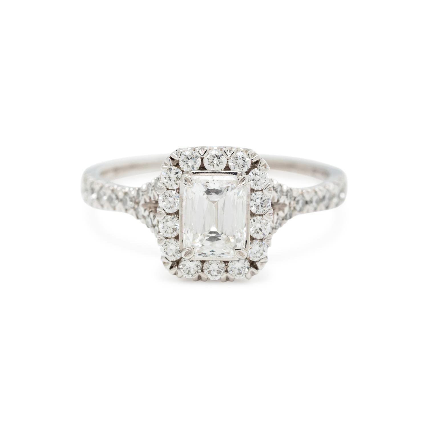 CHRISTOPHER DESIGNS, DIAMOND RING