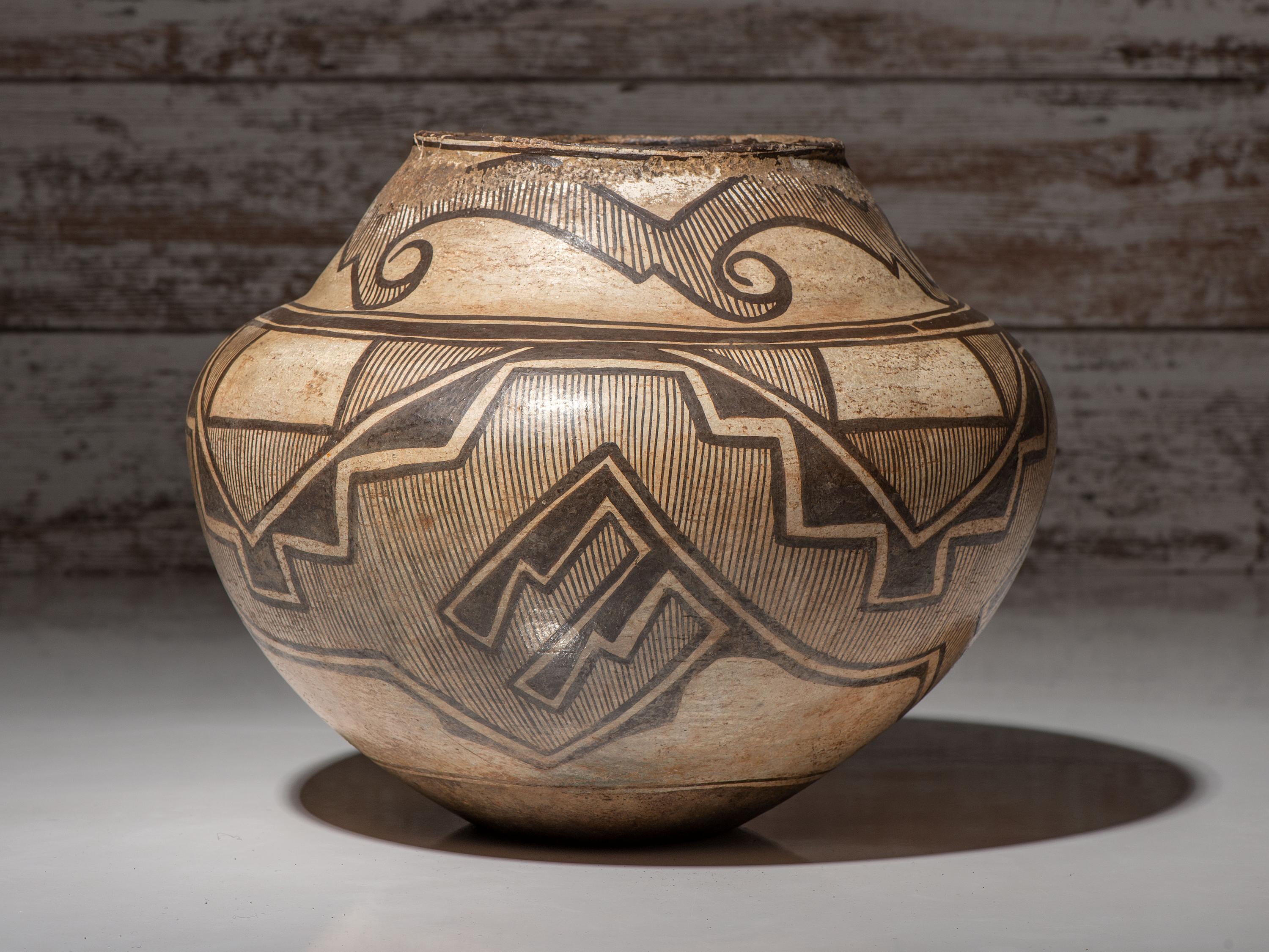 Zuni Pottery Jar