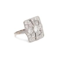 DIAMOND RING