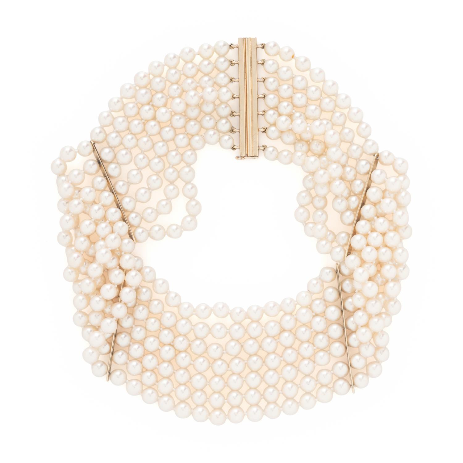COLLECTION OF CULTURED PEARL AND YELLOW GOLD JEWELRY