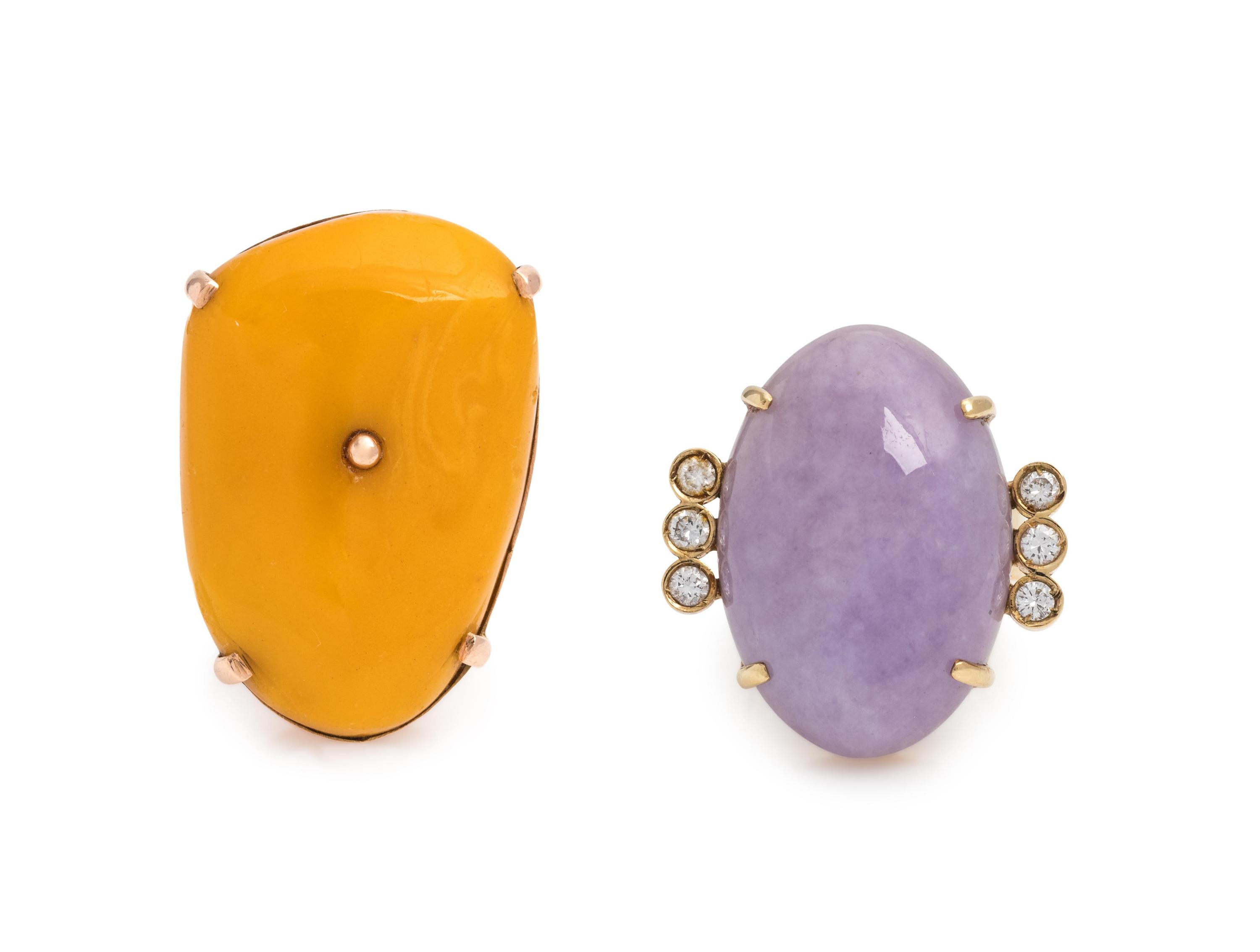 COLLECTION OF GOLD AND GEMSTONE RINGS