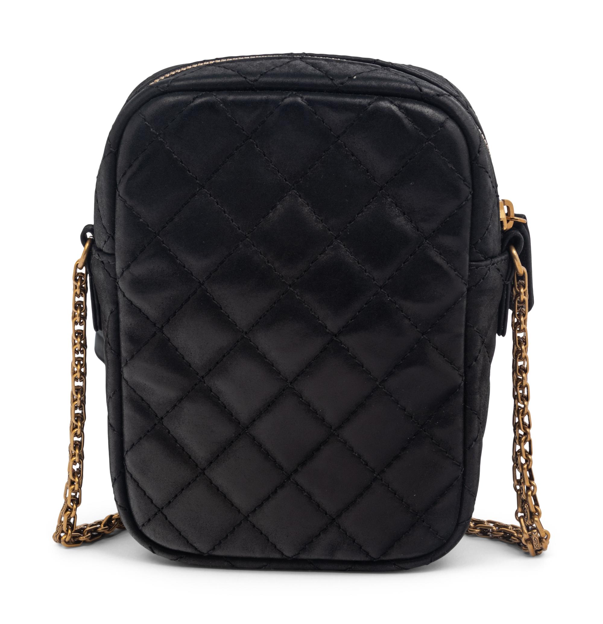 Chanel Reissue 2.55 Camera Crossbody
