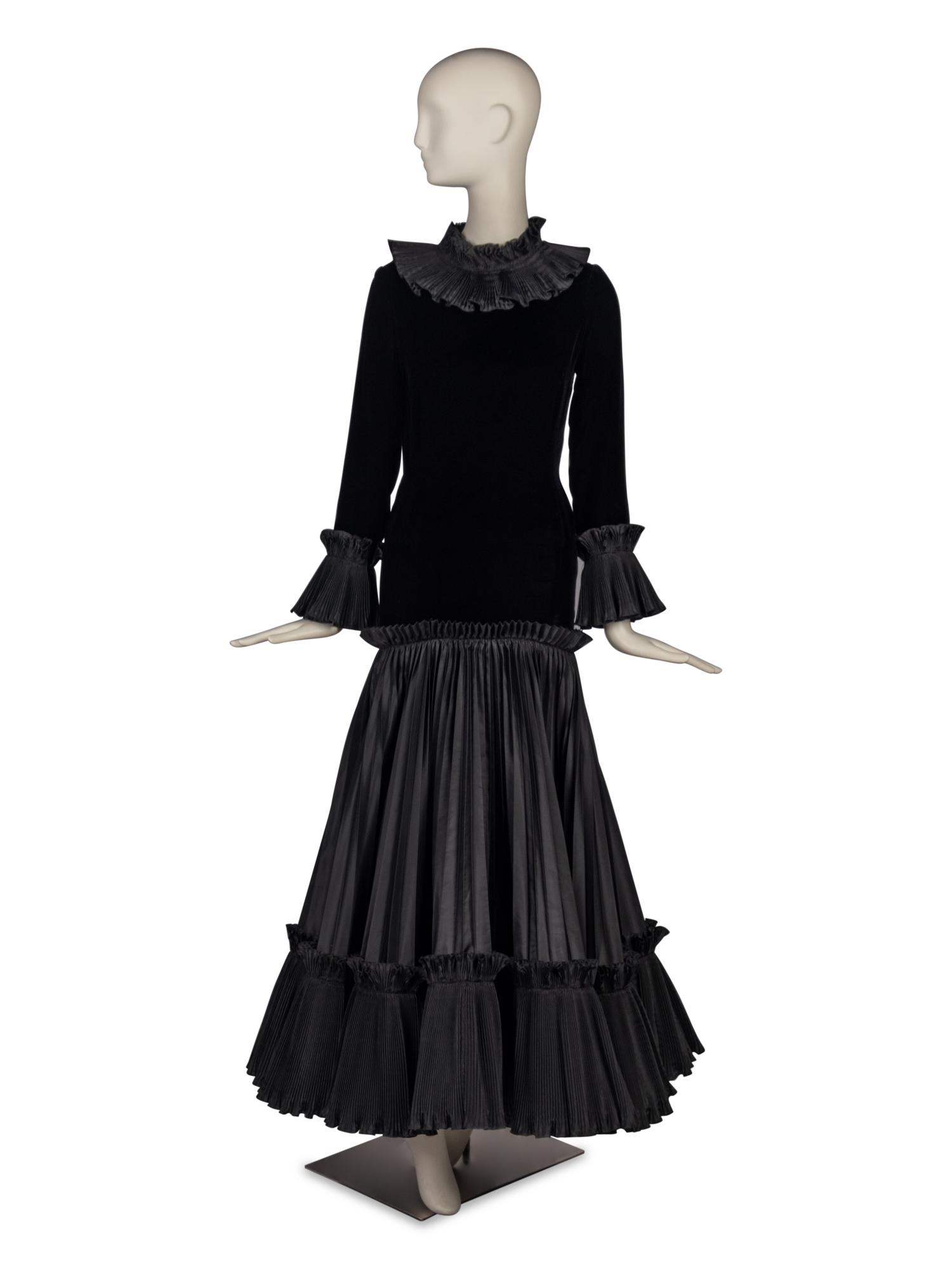 Oscar de la Renta Gown