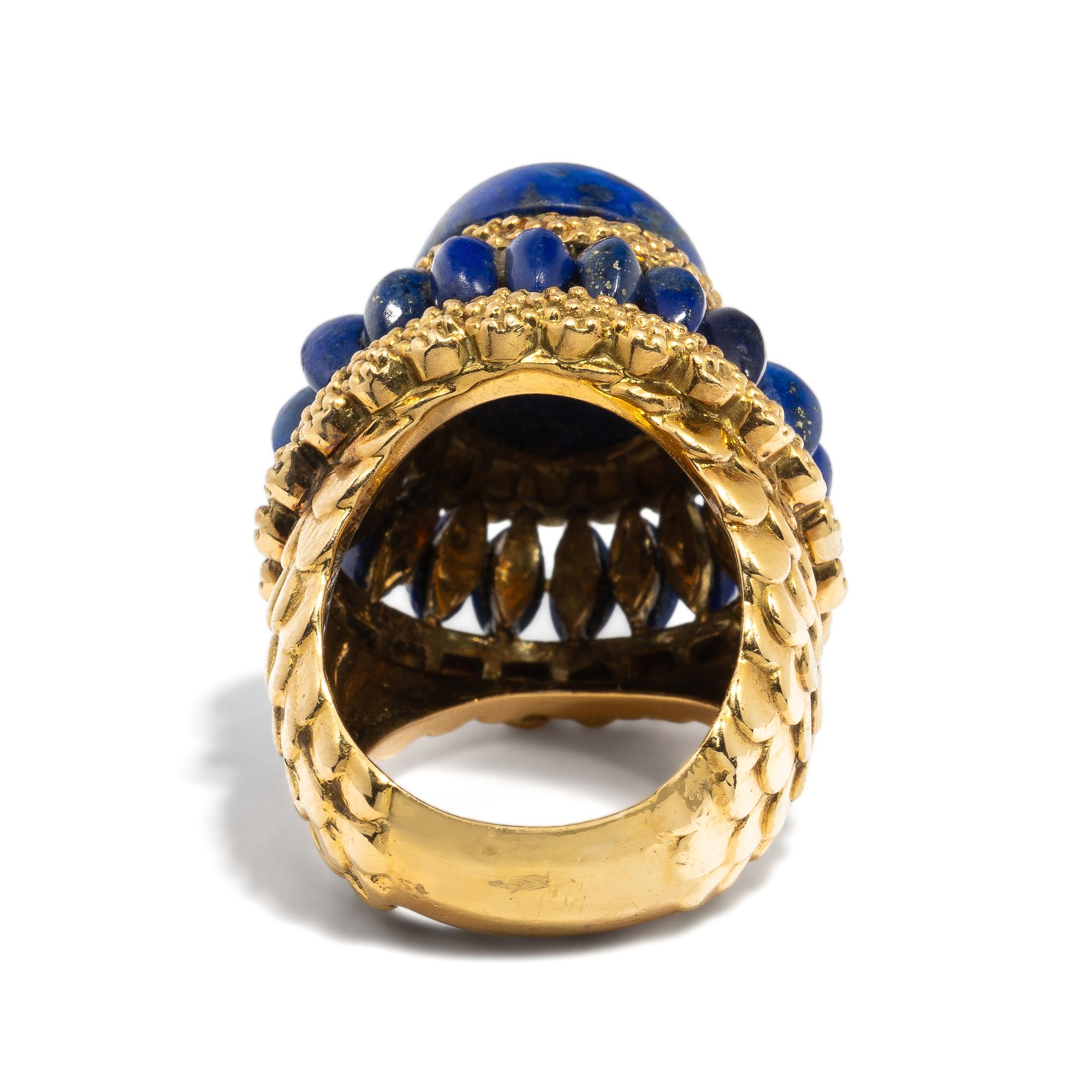 LAPIS LAZULI AND YELLOW GOLD RING