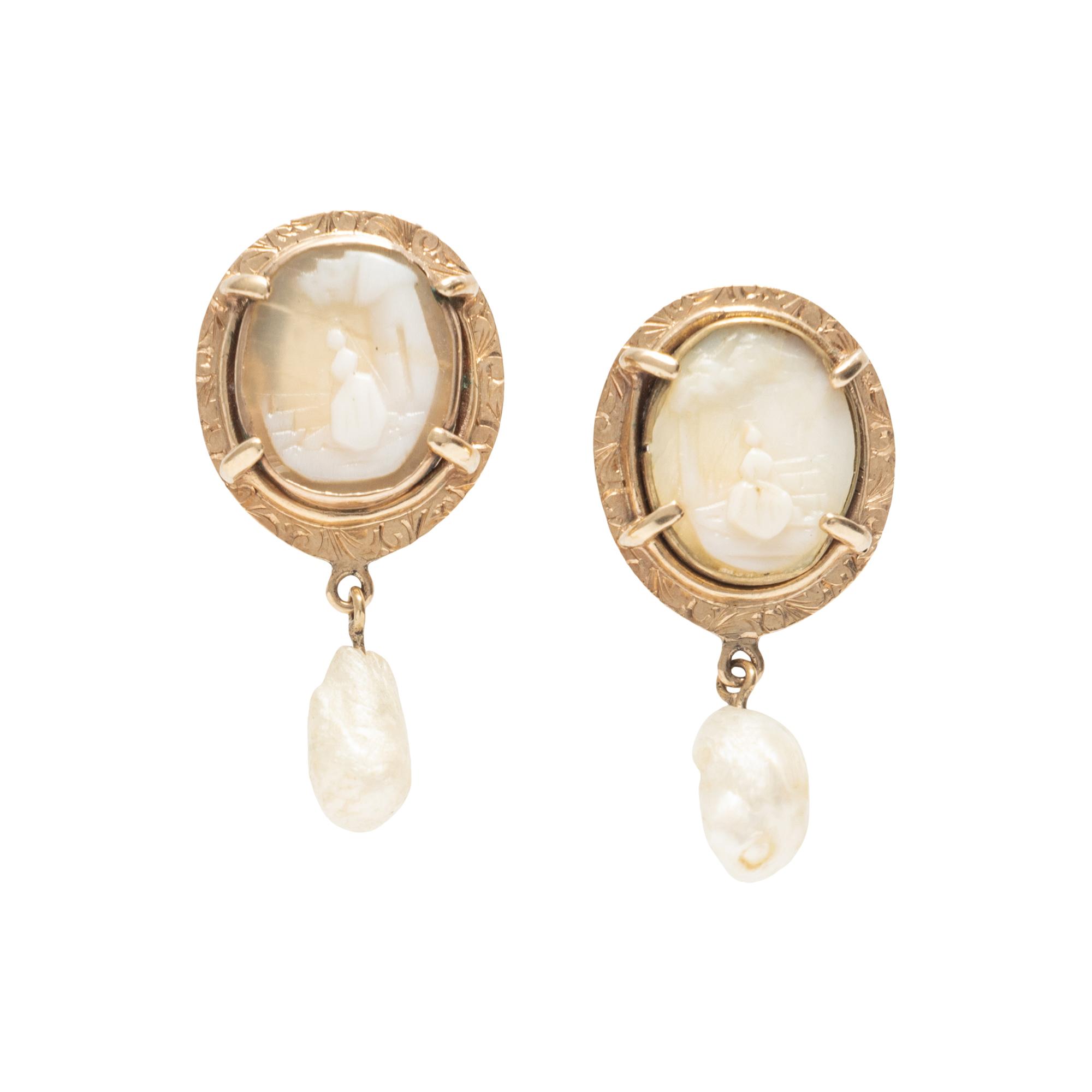 CAMEO, BAROQUE CULTURED PEARL, AND YELLOW GOLD DEMI PARURE