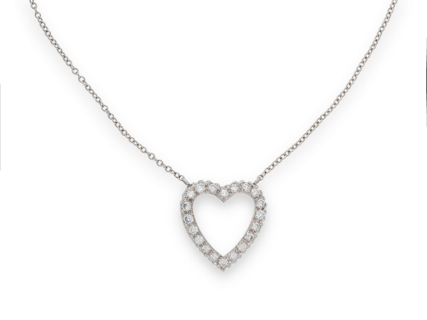 WHITE GOLD AND DIAMOND HEART NECKLACE