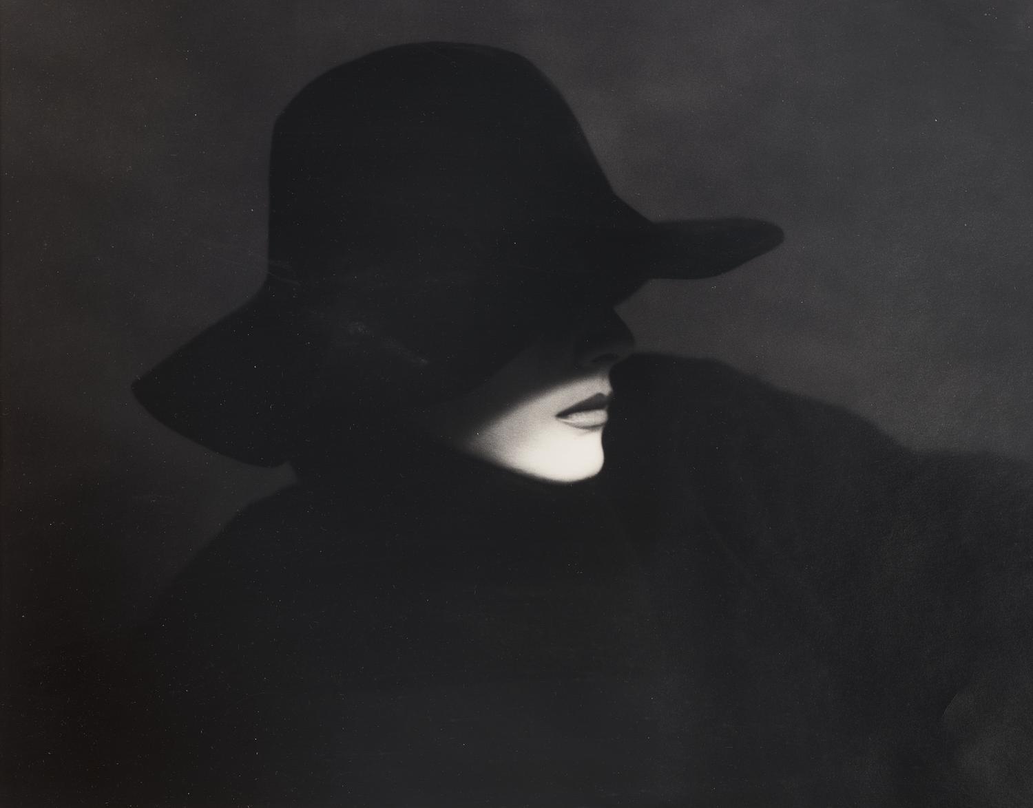Nellie Nyad in Black Hat, 1952