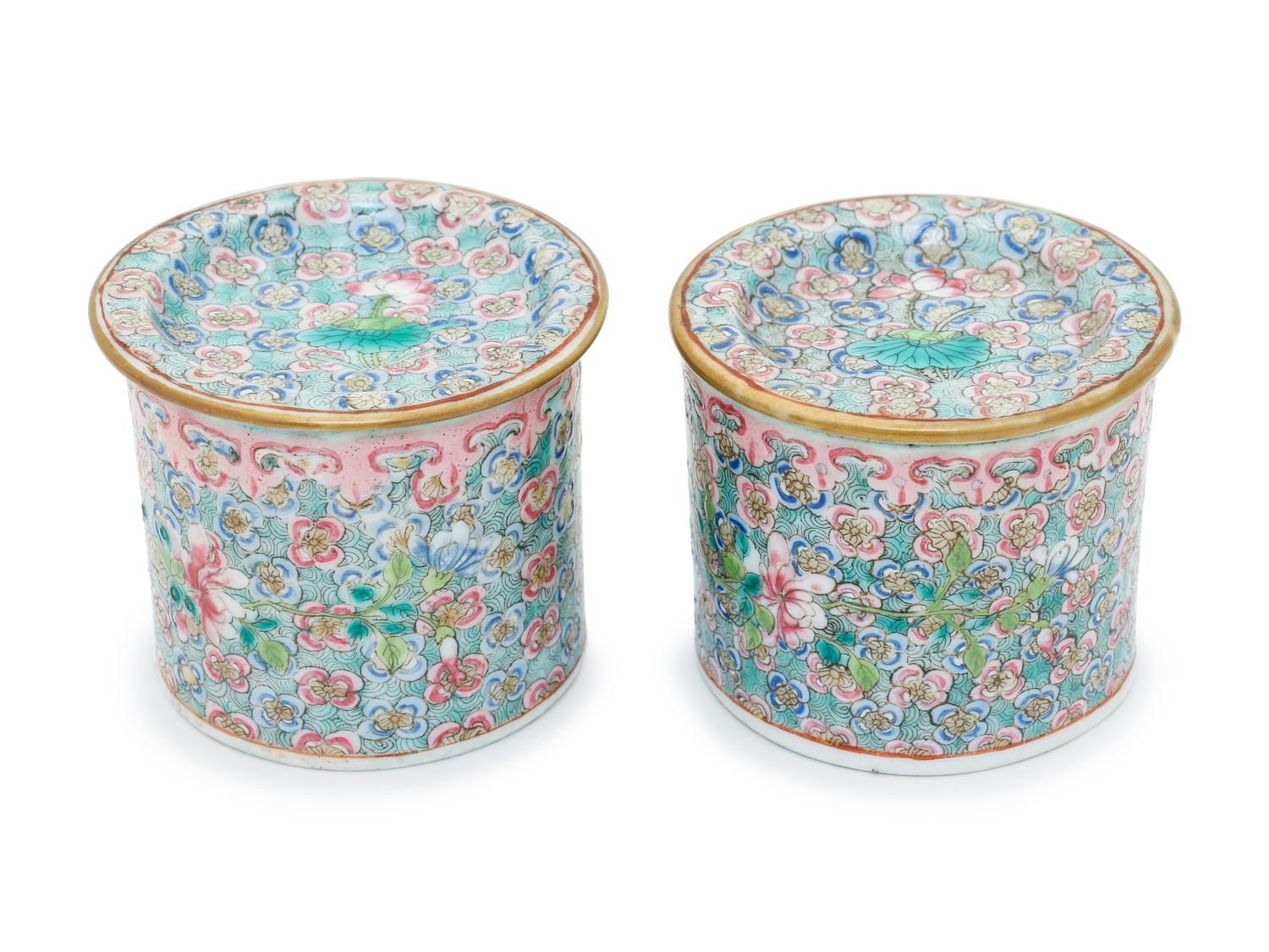 A Pair of Turquoise Ground Famille Rose 'Lotus' Cups and Covers