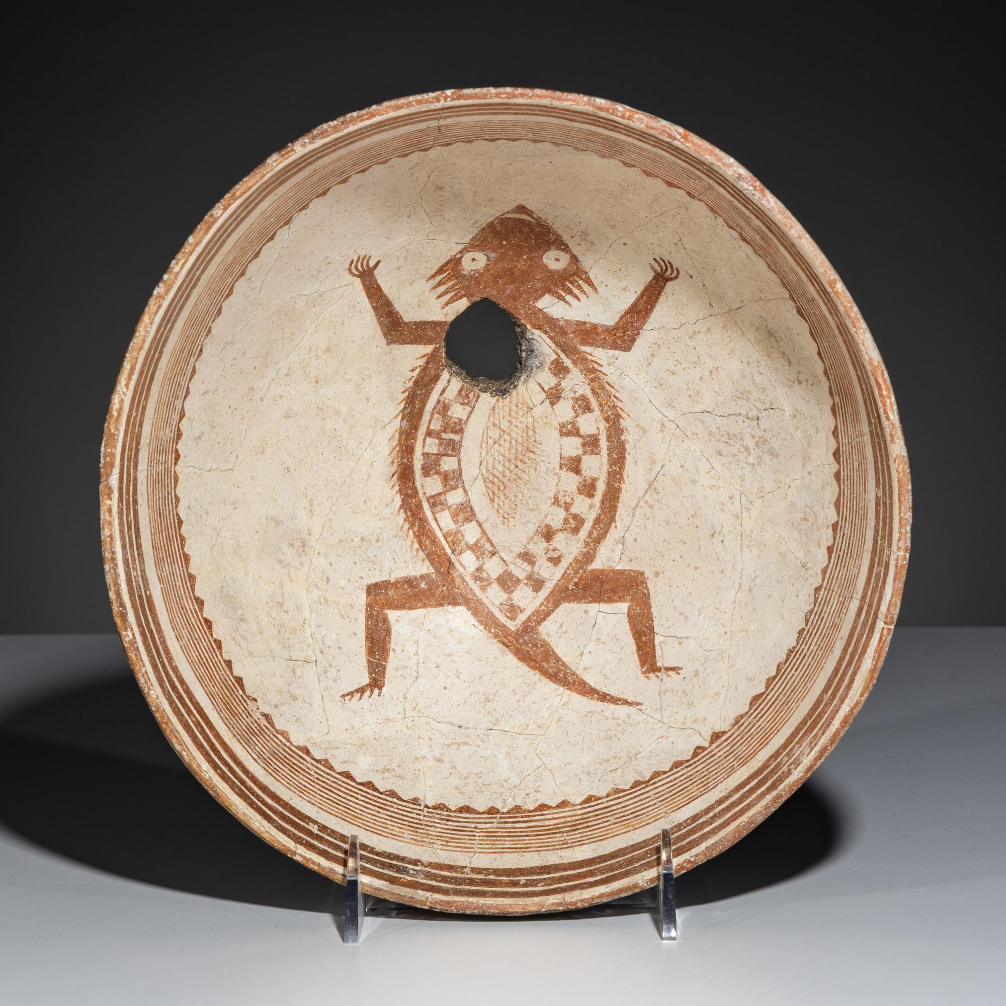 Ancestral Pueblo, Mimbres Classic Red-on-White Pottery Bowl, Horned Toad