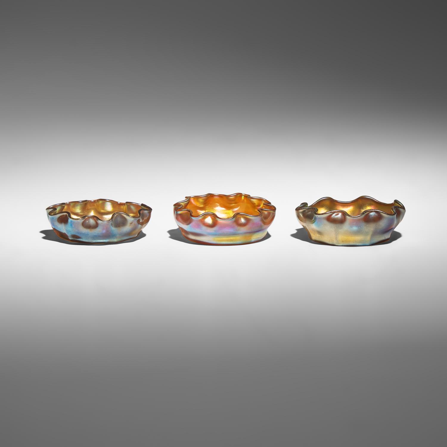 Set of 3 salt dishes