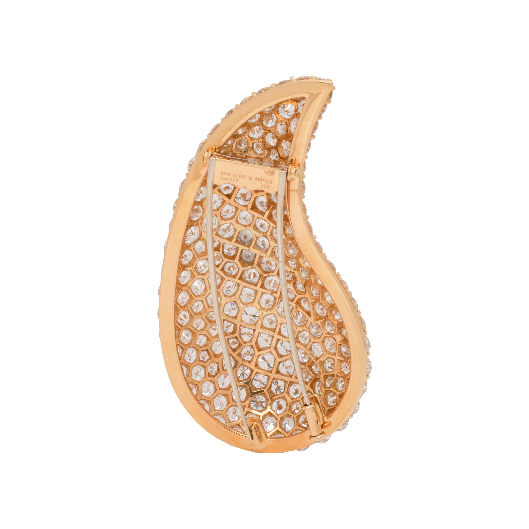 VAN CLEEF & ARPELS, DIAMOND PAISLEY BROOCH