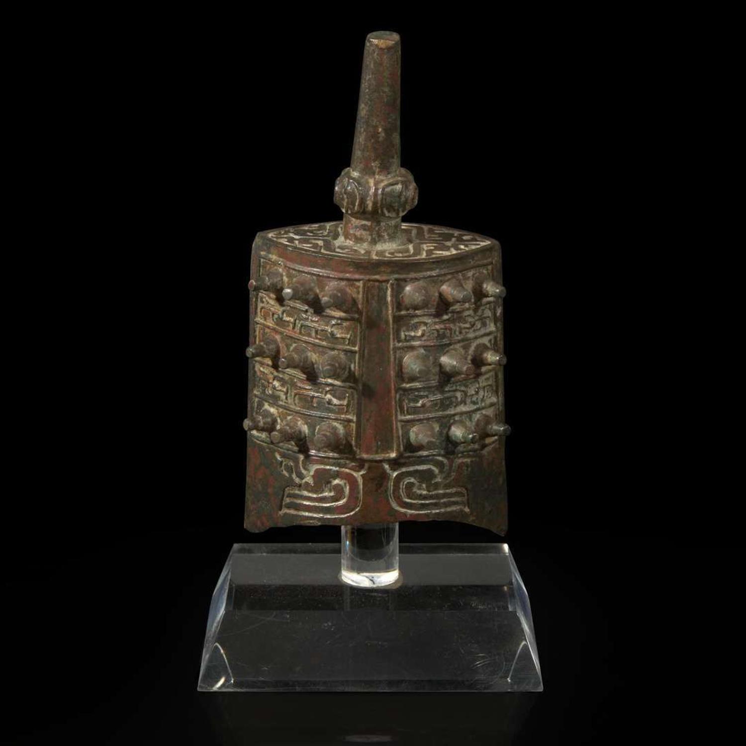 An unusual small Chinese patinated bronze bell, Yongzhong 青铜甬钟 Warring states period ??
