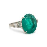 SHREVE & COMPANY, COLOMBIAN EMERALD AND DIAMOND RING