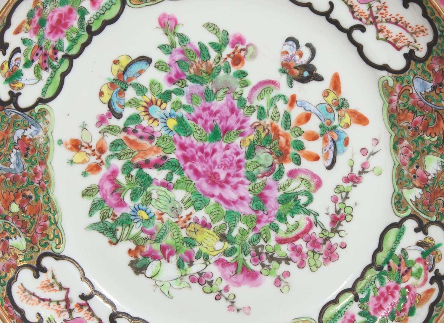 An assorted group of twenty Chinese Export porcelain Rose Mandarin tablewares, 18th / 19th century