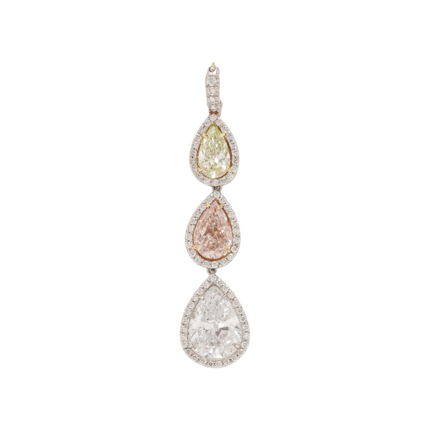 DIAMOND AND FANCY COLORED DIAMOND PENDANT