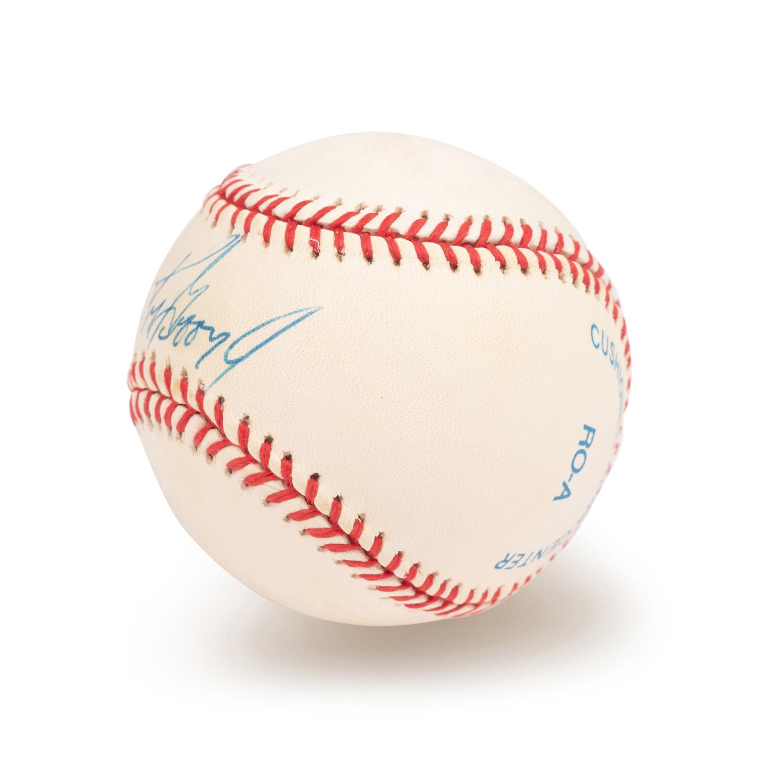 A Ken Griffey Jr. Early Career Era Signed Autograph Baseball (Beckett Authentication Services Certified),