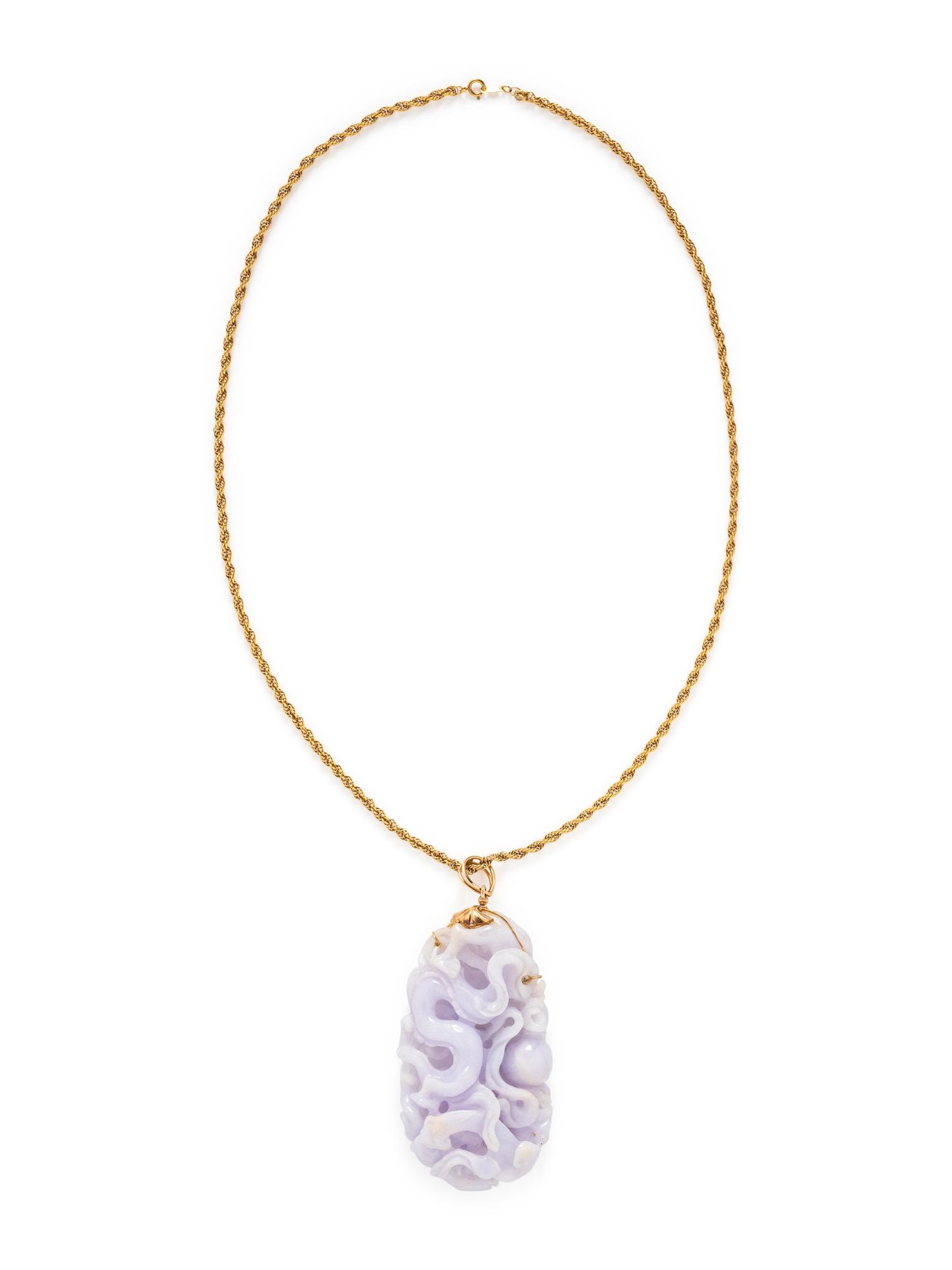 YELLOW GOLD AND LAVENDER JADE NECKLACE