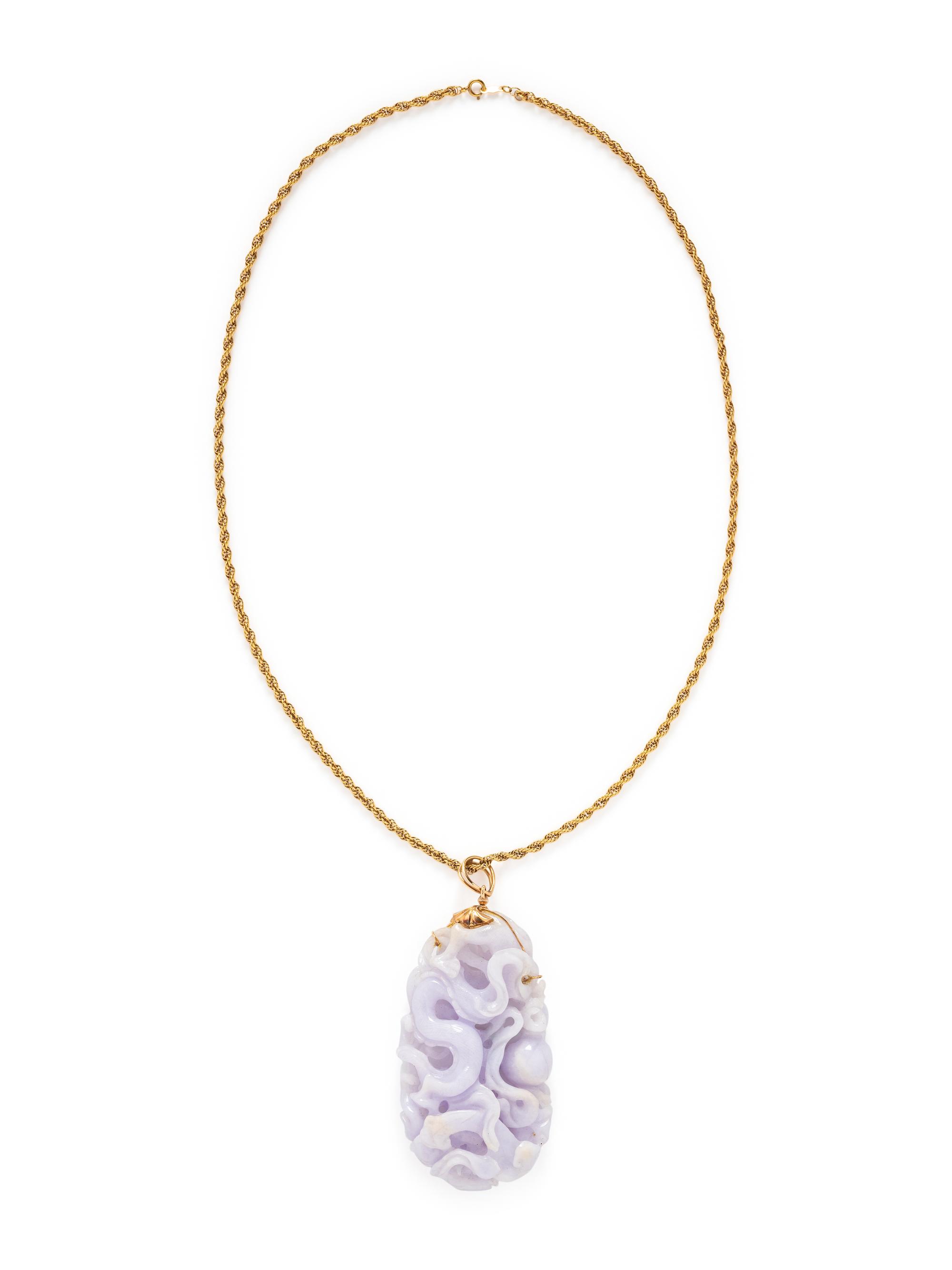 YELLOW GOLD AND LAVENDER JADE NECKLACE
