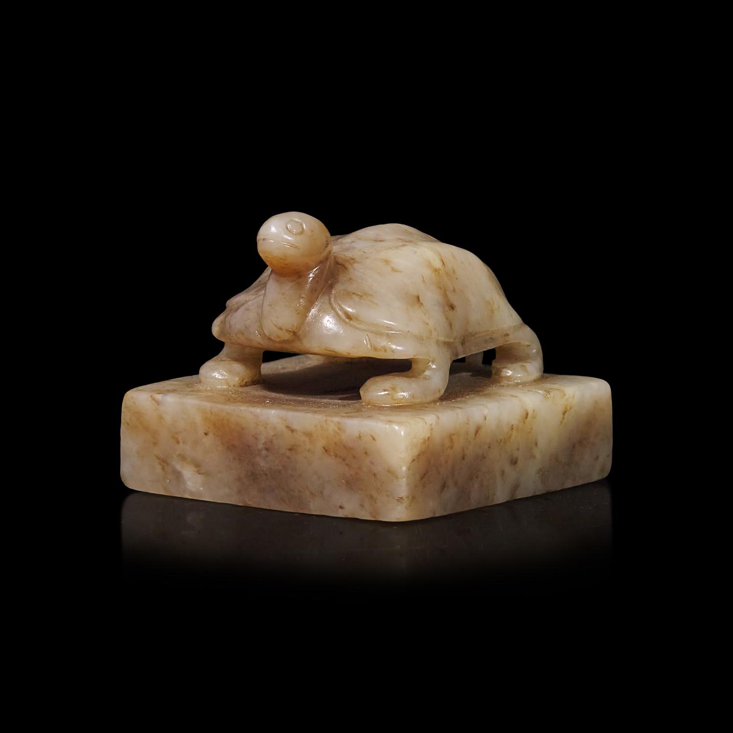 A Small Chinese Grey Jade "Tortoise" Seal, Ming Dynasty or Earlier 明或更早 玉龜紐印
