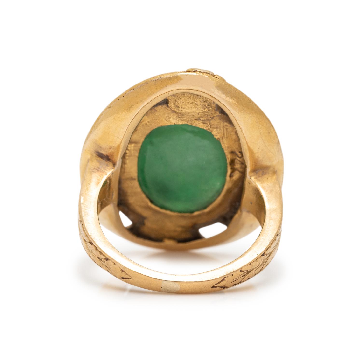 YELLOW GOLD AND JADE RING