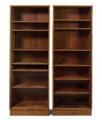 Poul Hundevad, HUNDEVAD & CO., c.1960, a pair of bookshelves
