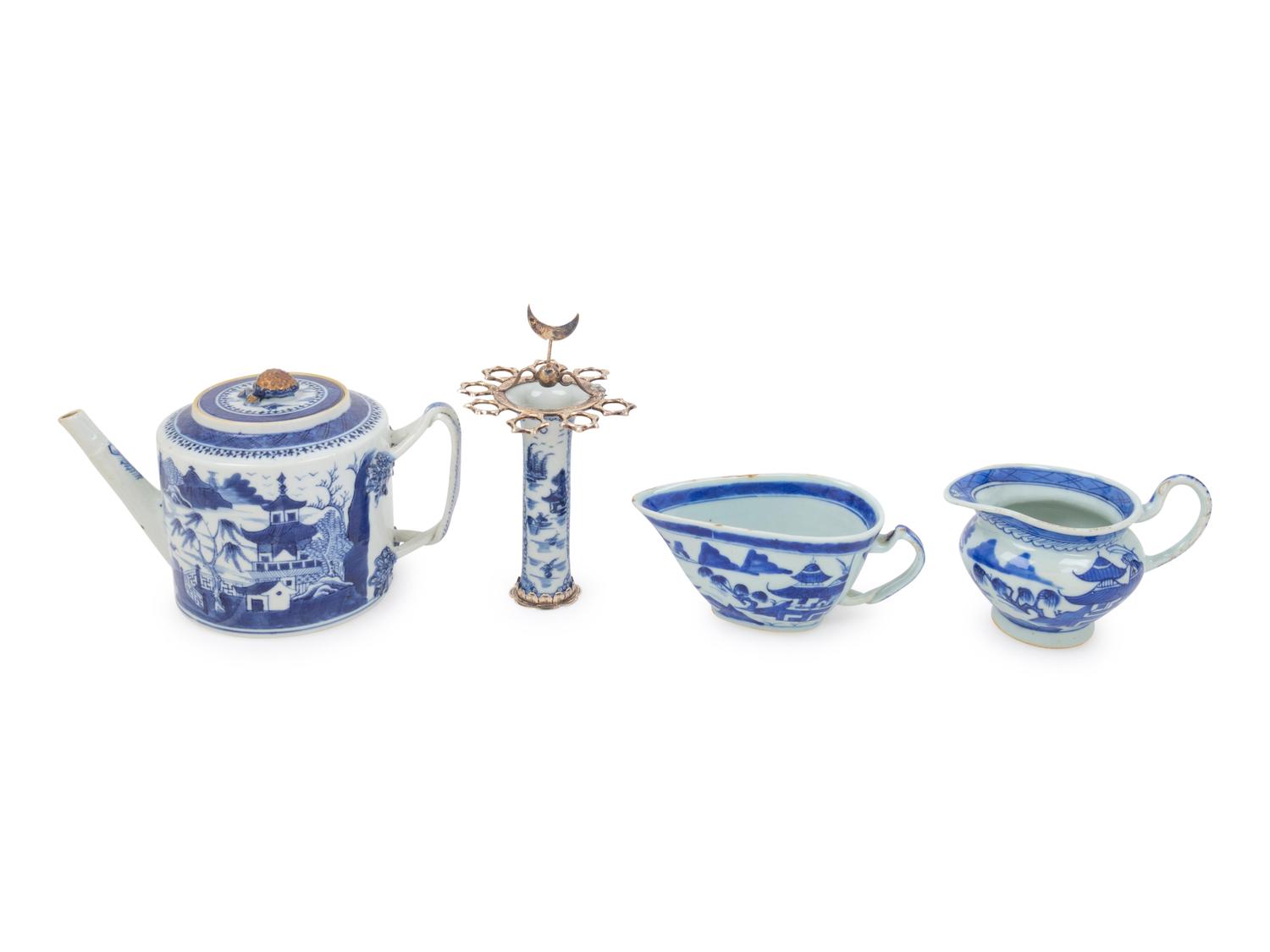 A Collection of Canton Porcelain Table Articles — 19th/20th Century