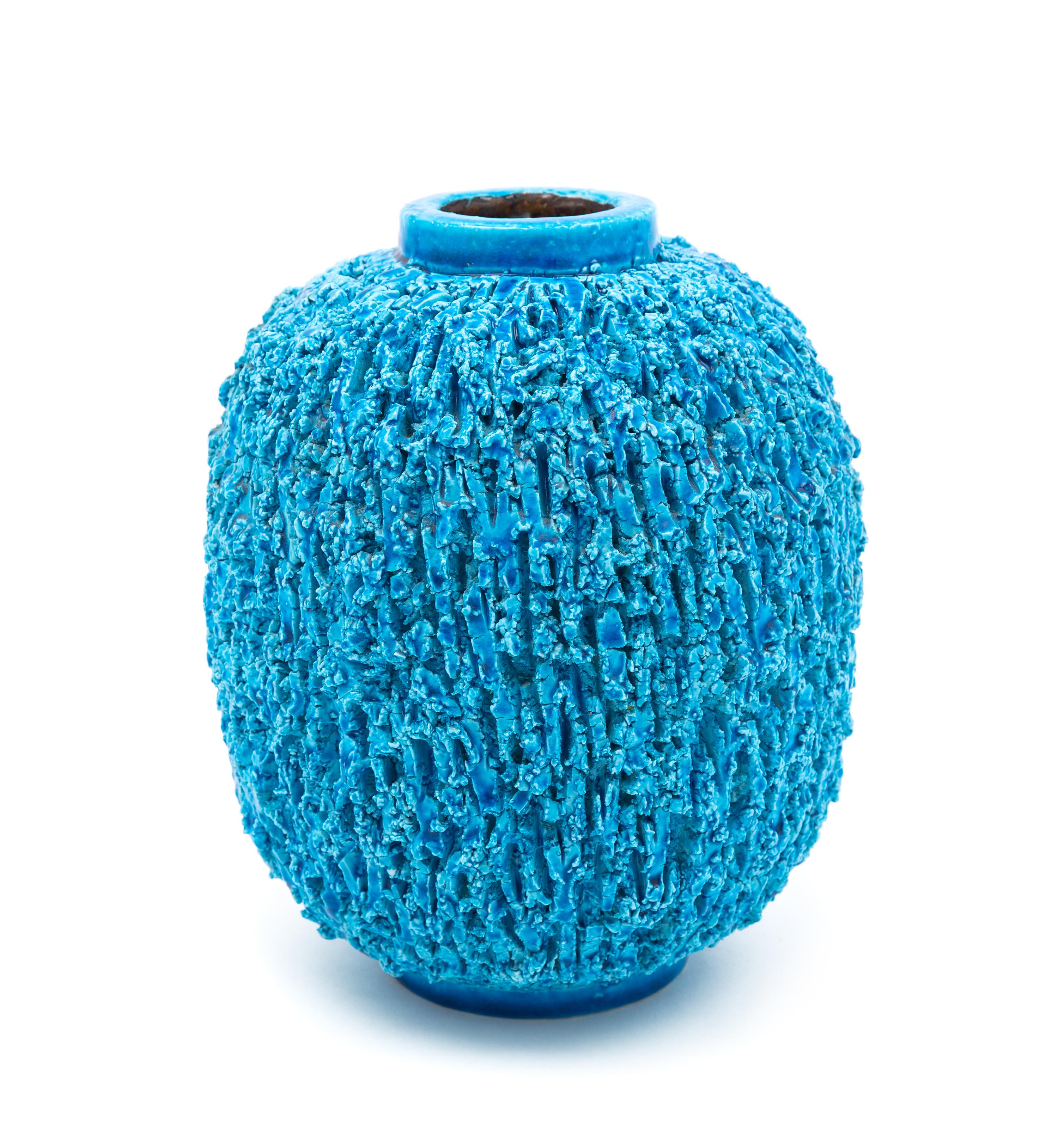 Gunnar Nylund (Sweden, 1904-1977), Rorstrand, Sweden, a Chamotte vase