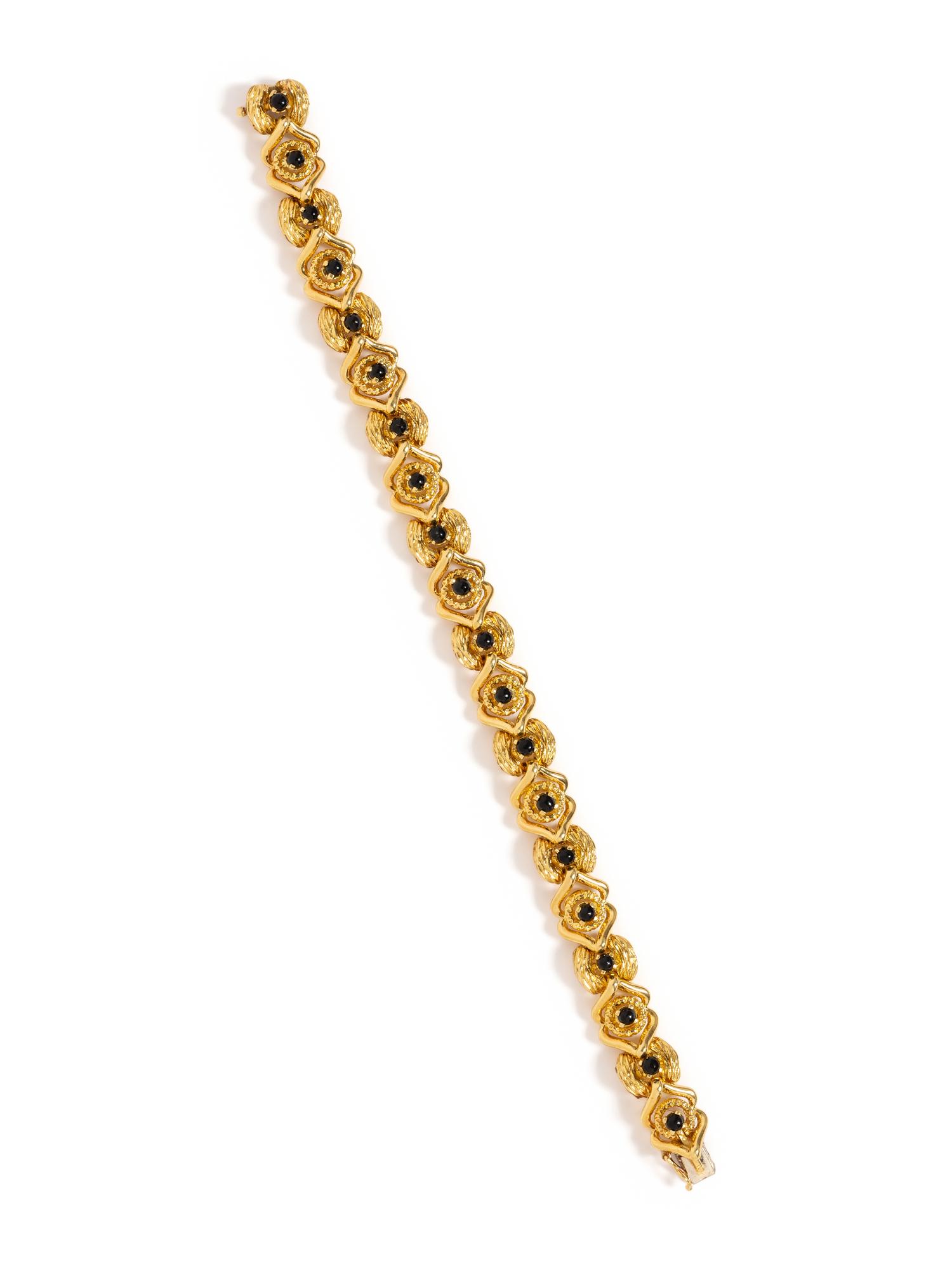 TIFFANY & CO., YELLOW GOLD AND BLACK ONYX BRACELET