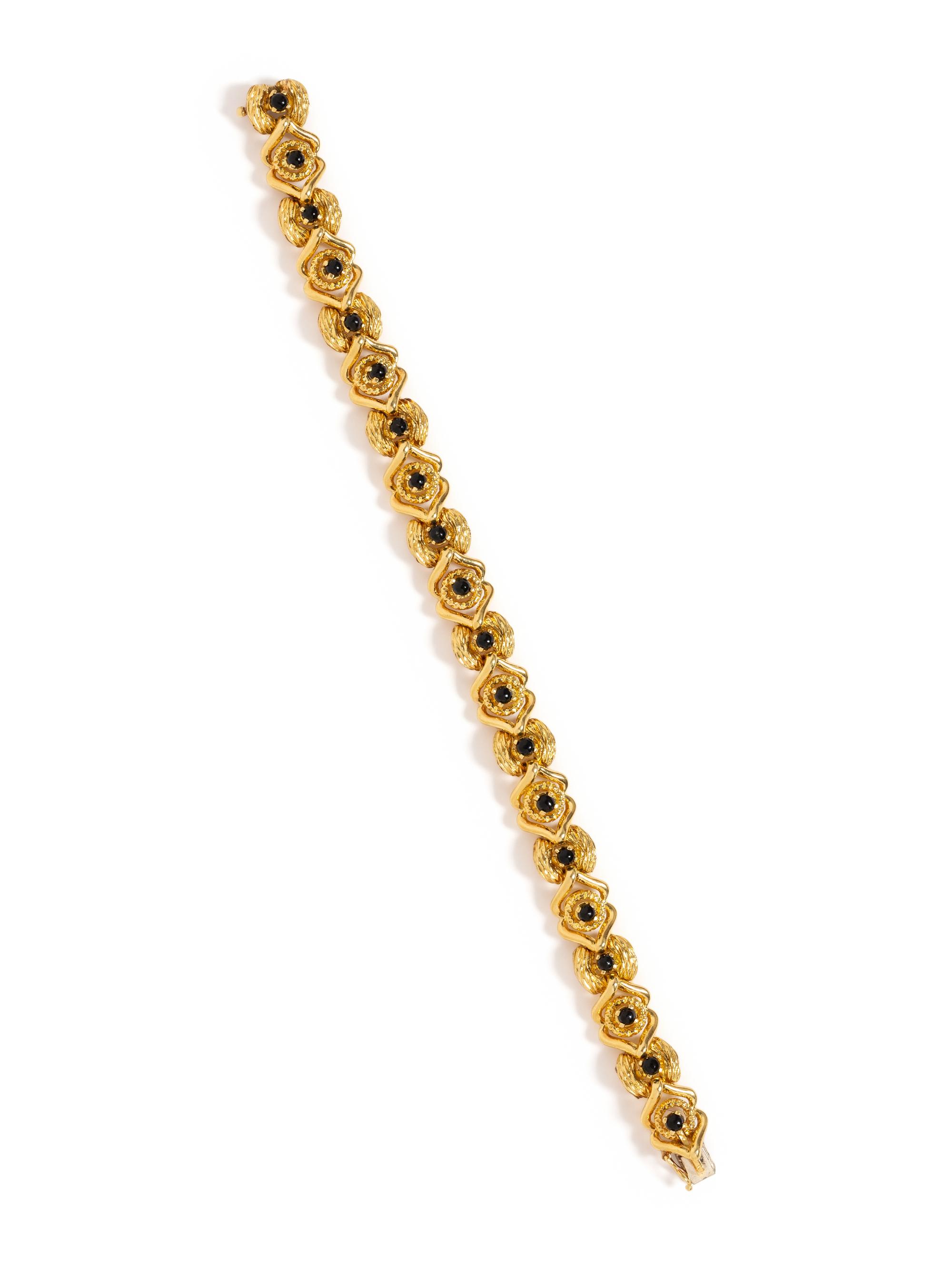 TIFFANY & CO., YELLOW GOLD AND BLACK ONYX BRACELET