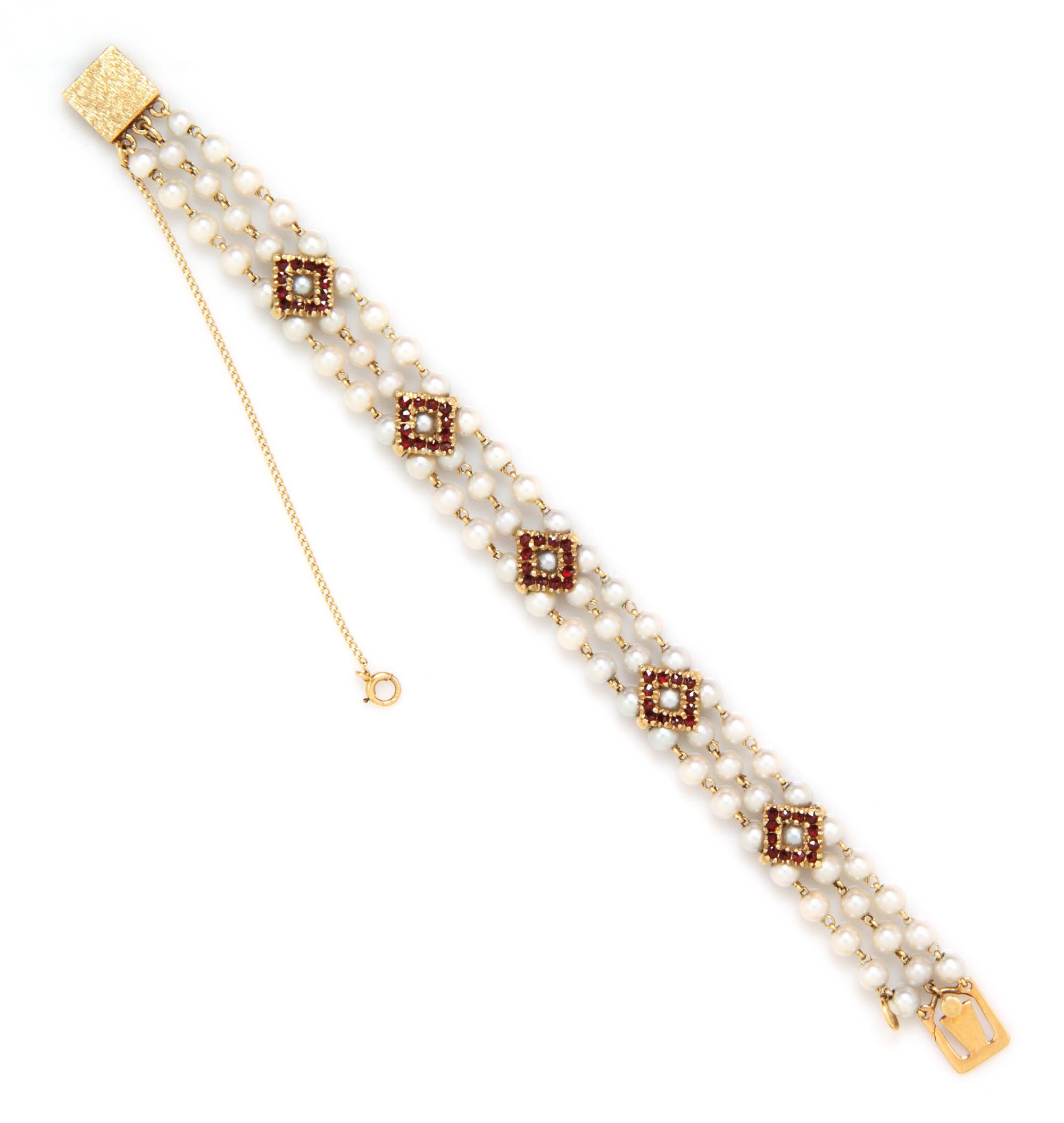 LUCIEN PICCARD, CULTURED PEARL AND GARNET BRACELET