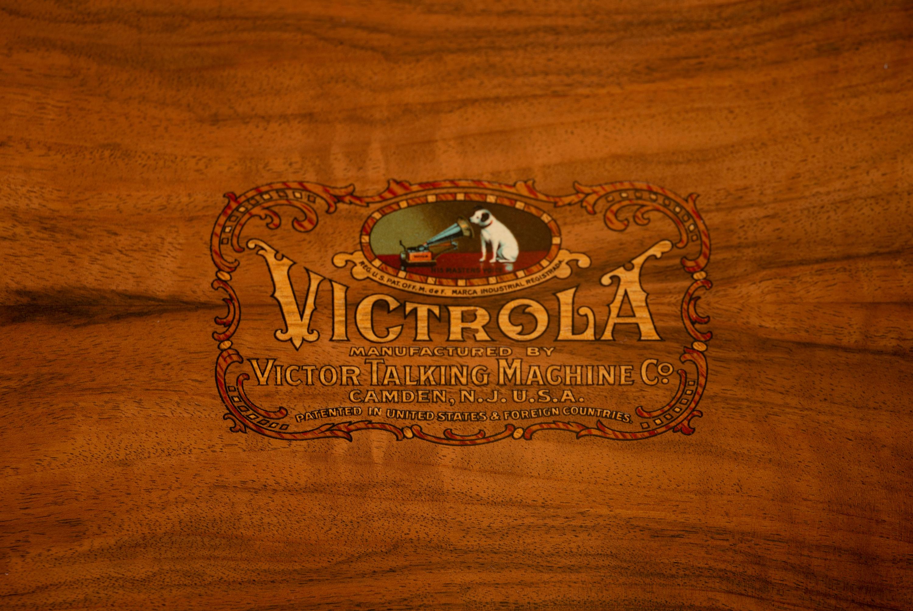A Victrola XVI Circassian Walnut Phonograph
