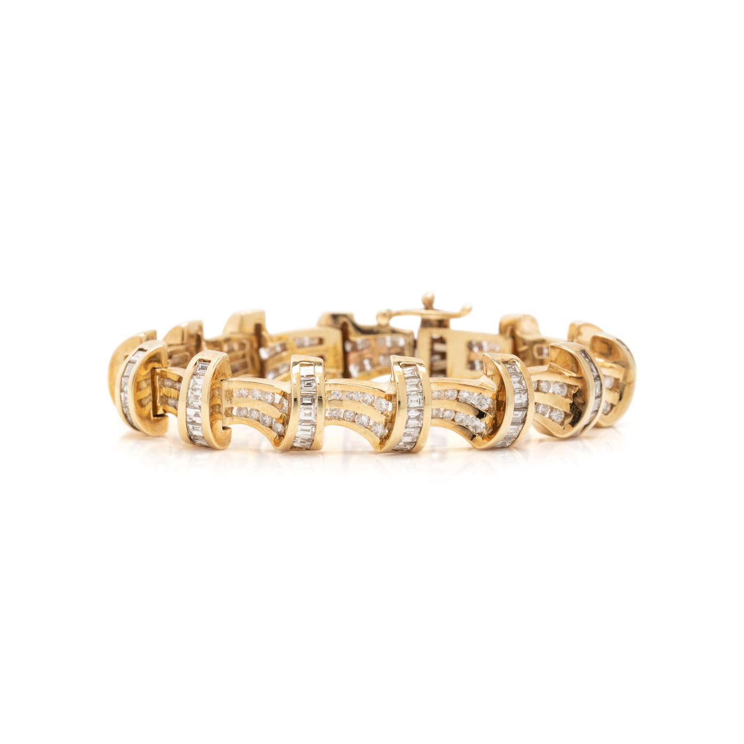 YELLOW GOLD AND DIAMOND BRACELET