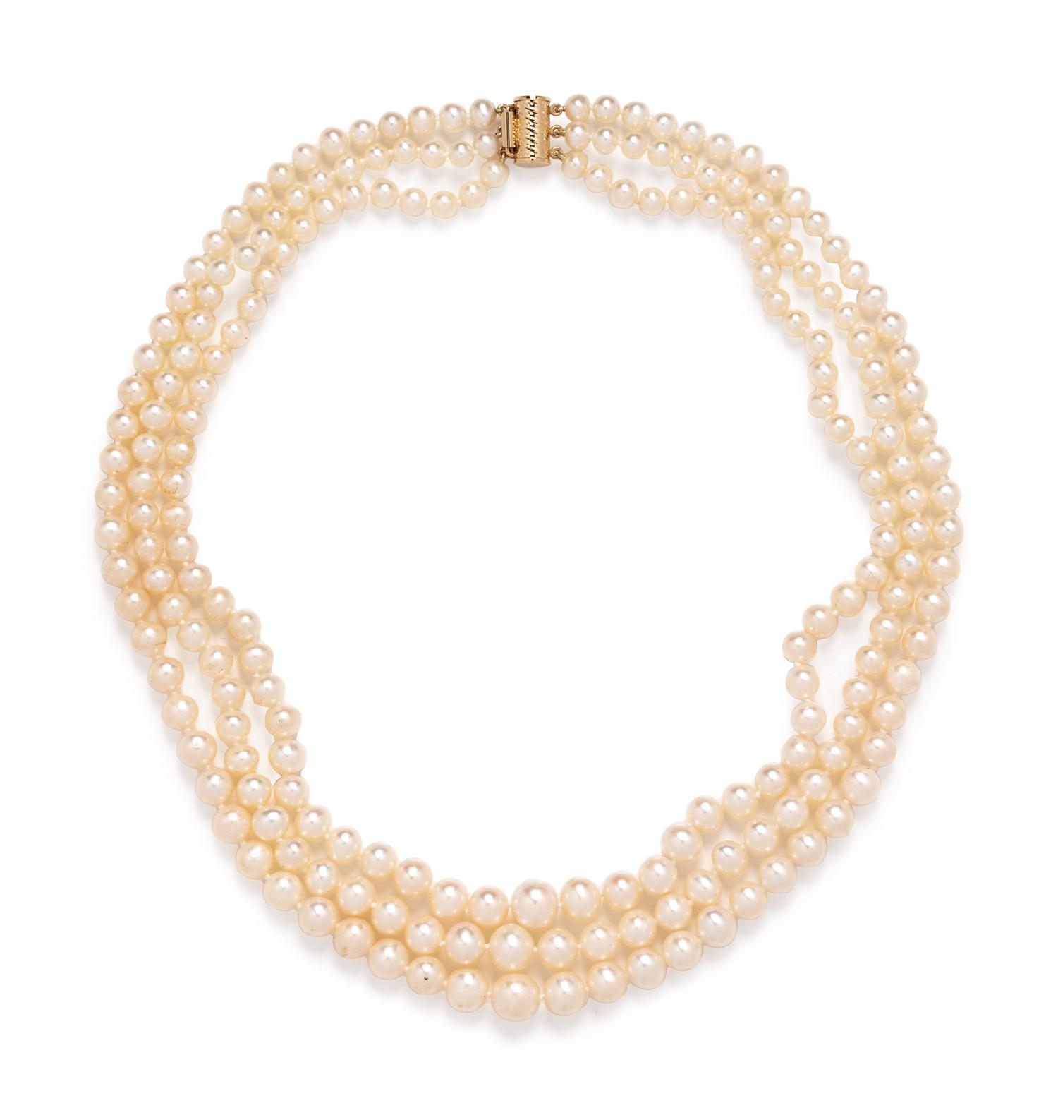 A 14 Karat Yellow Gold and Cultured Pearl Necklace,