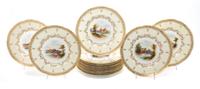 A Set of Seventeen Worcester Porcelain Dinner Plates Diameter 10 5/8 inches. — FIRST HALF 20TH CENTURY