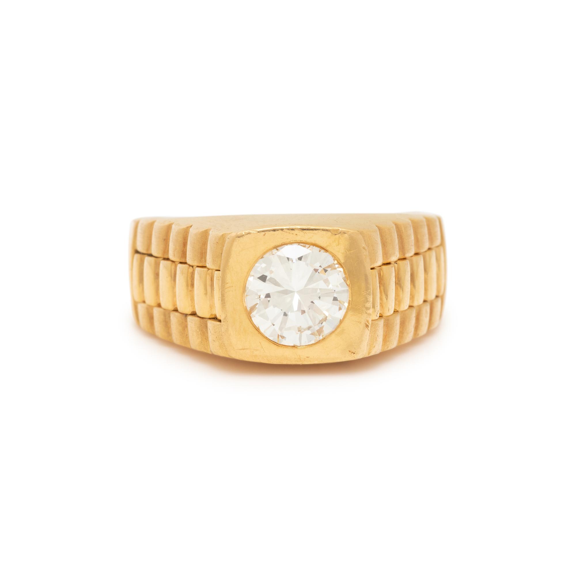 YELLOW GOLD AND DIAMOND RING