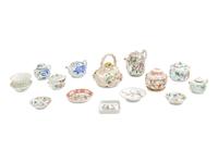 15 Chinese Porcelain Tea Wares