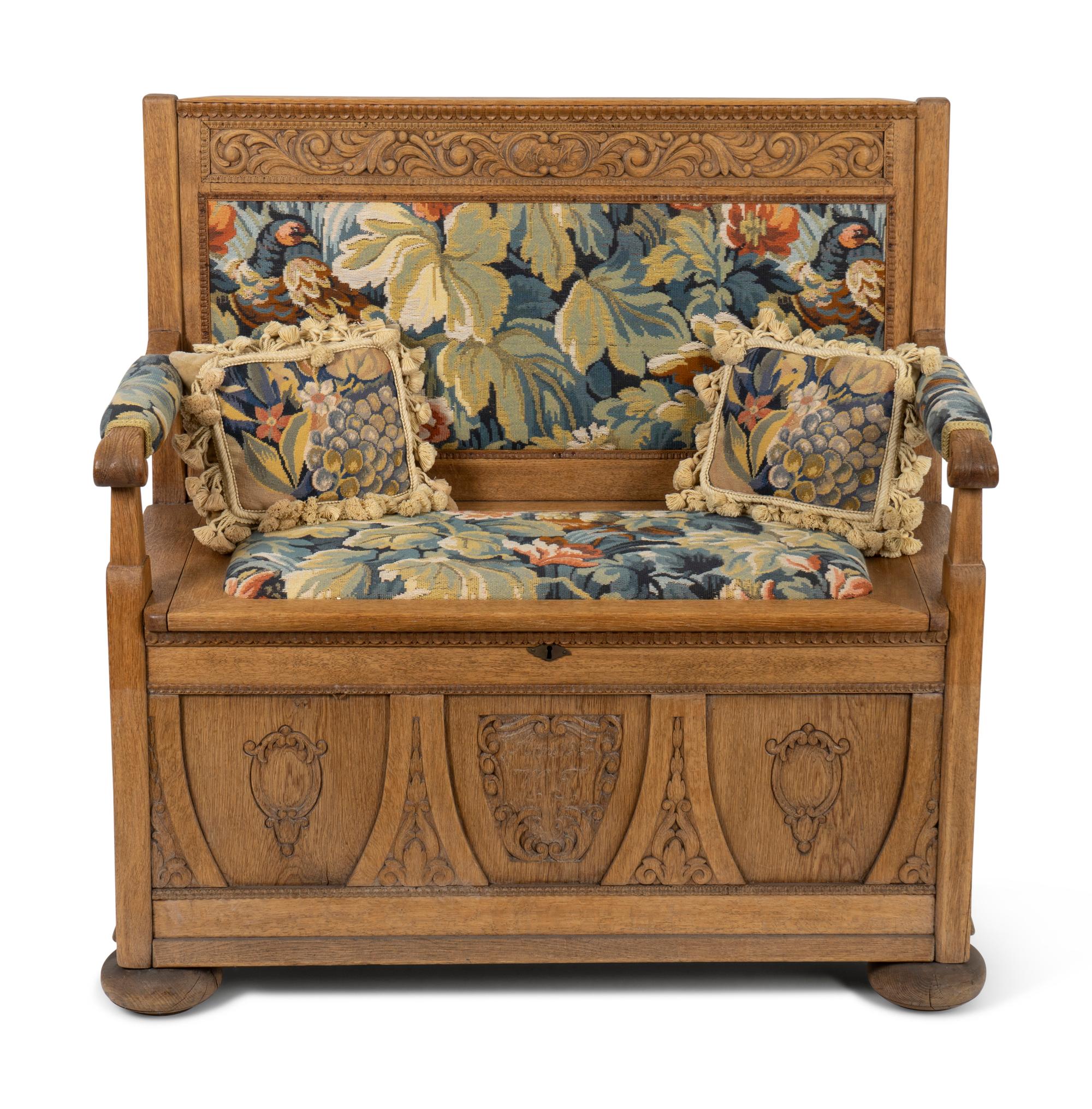 A Renaissance Revival Style Carved Oak Bench Seat — EARLY 20TH CENTURY