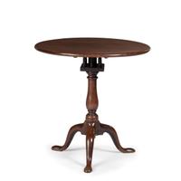 An English Mahogany Tilt Top Table