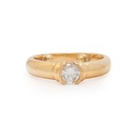 DIAMOND AND YELLOW GOLD RING
