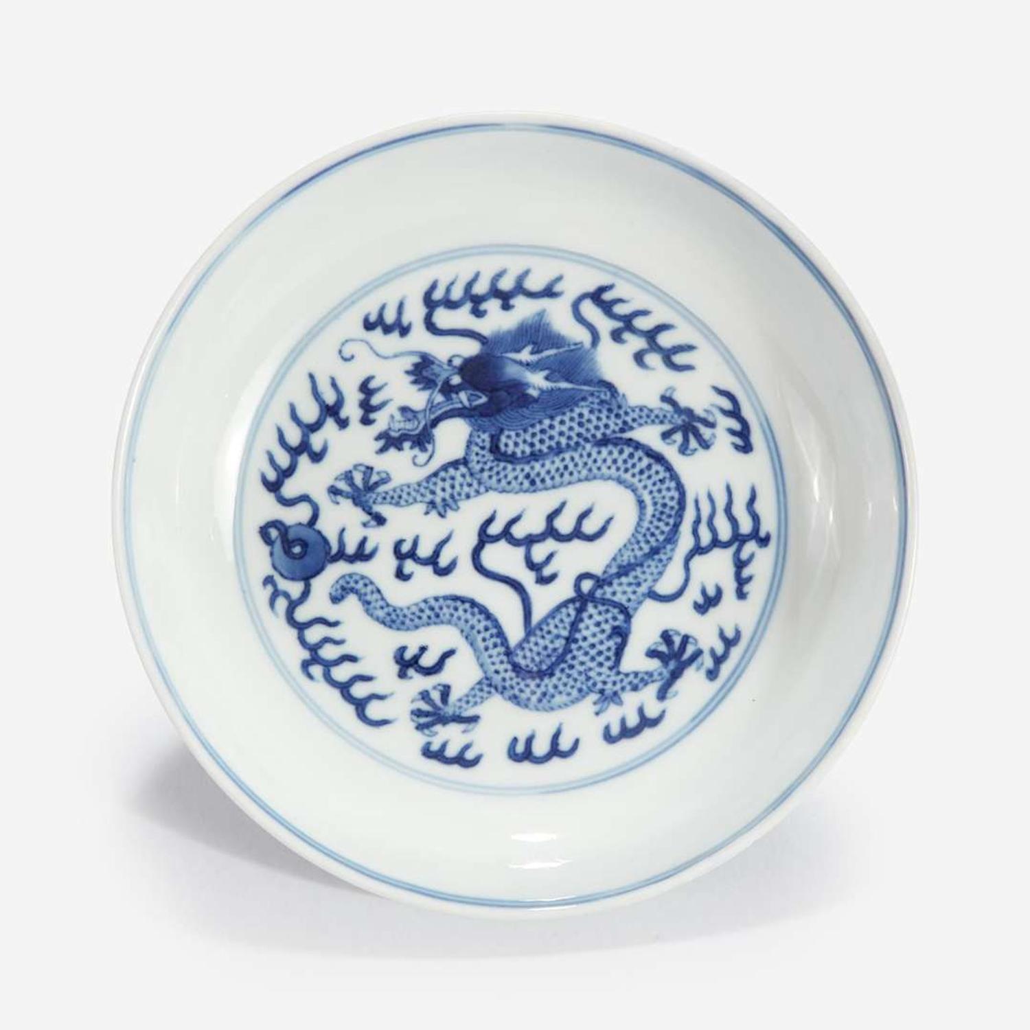 A Chinese blue and white porcelain "Dragon" dish Guangxu mark and of the period