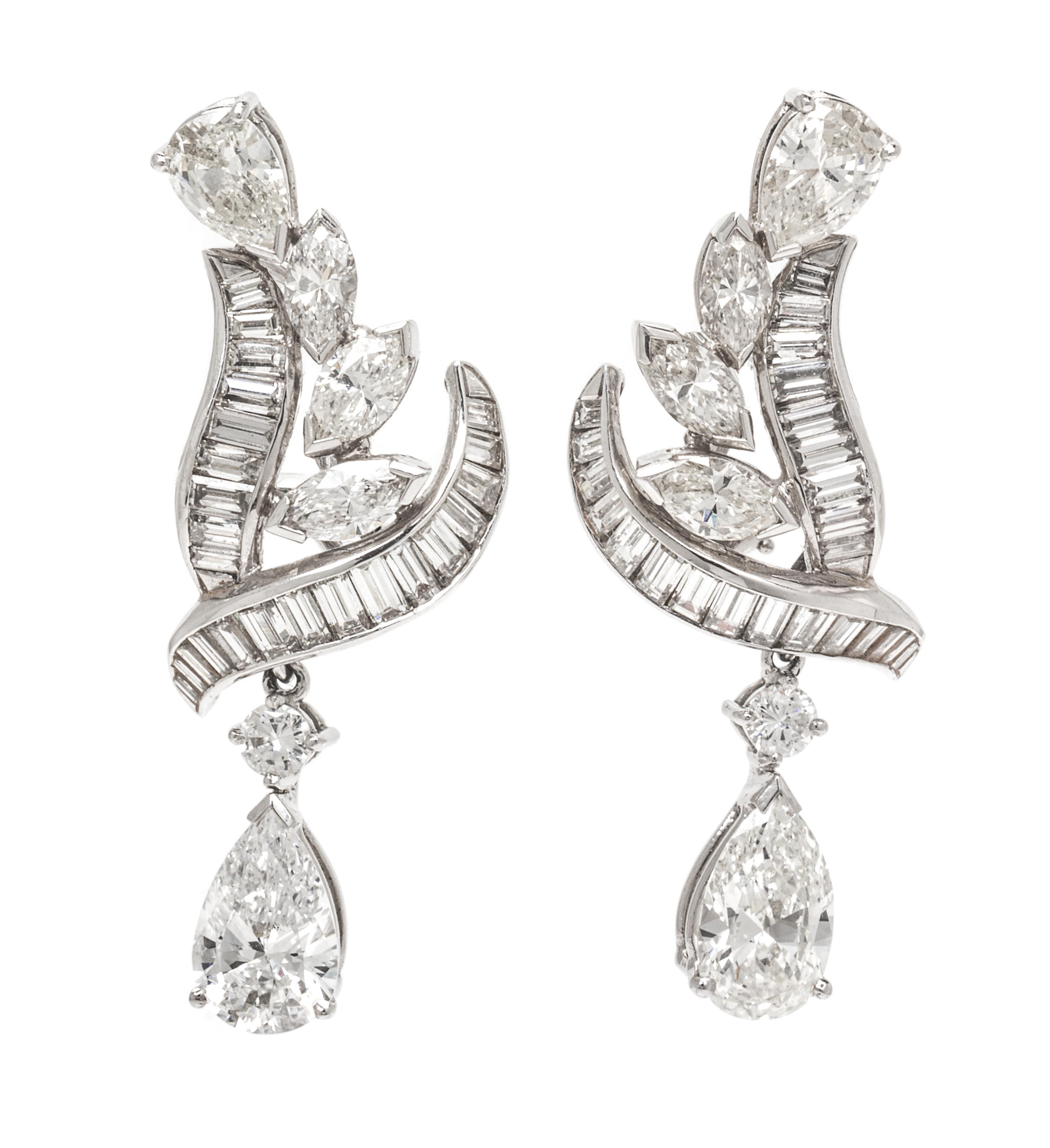 A Pair of Platinum and Diamond Convertible Day/Night Earclips, 9.00 dwts.