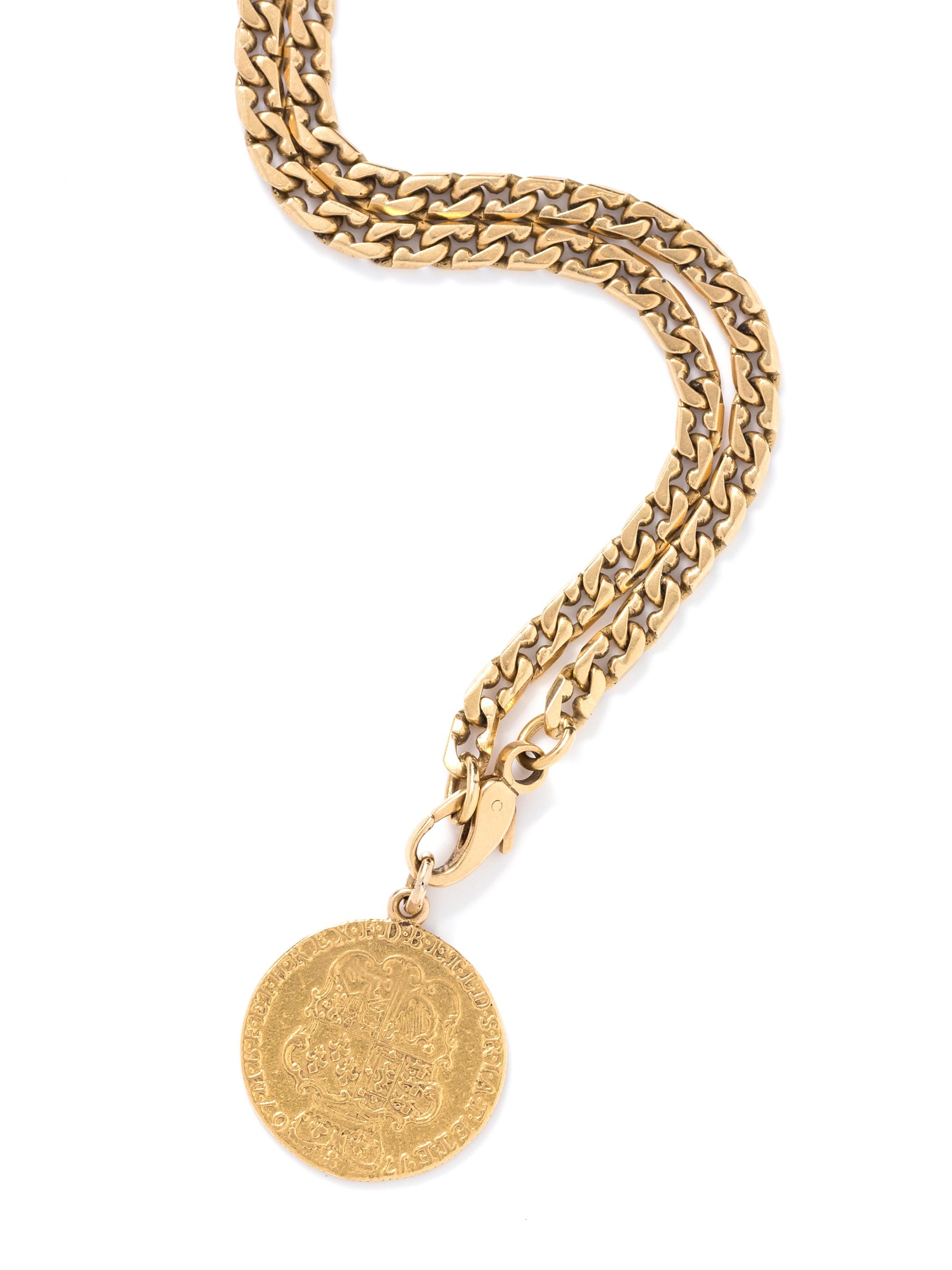 YELLOW GOLD COIN PENDANT/NECKALCE