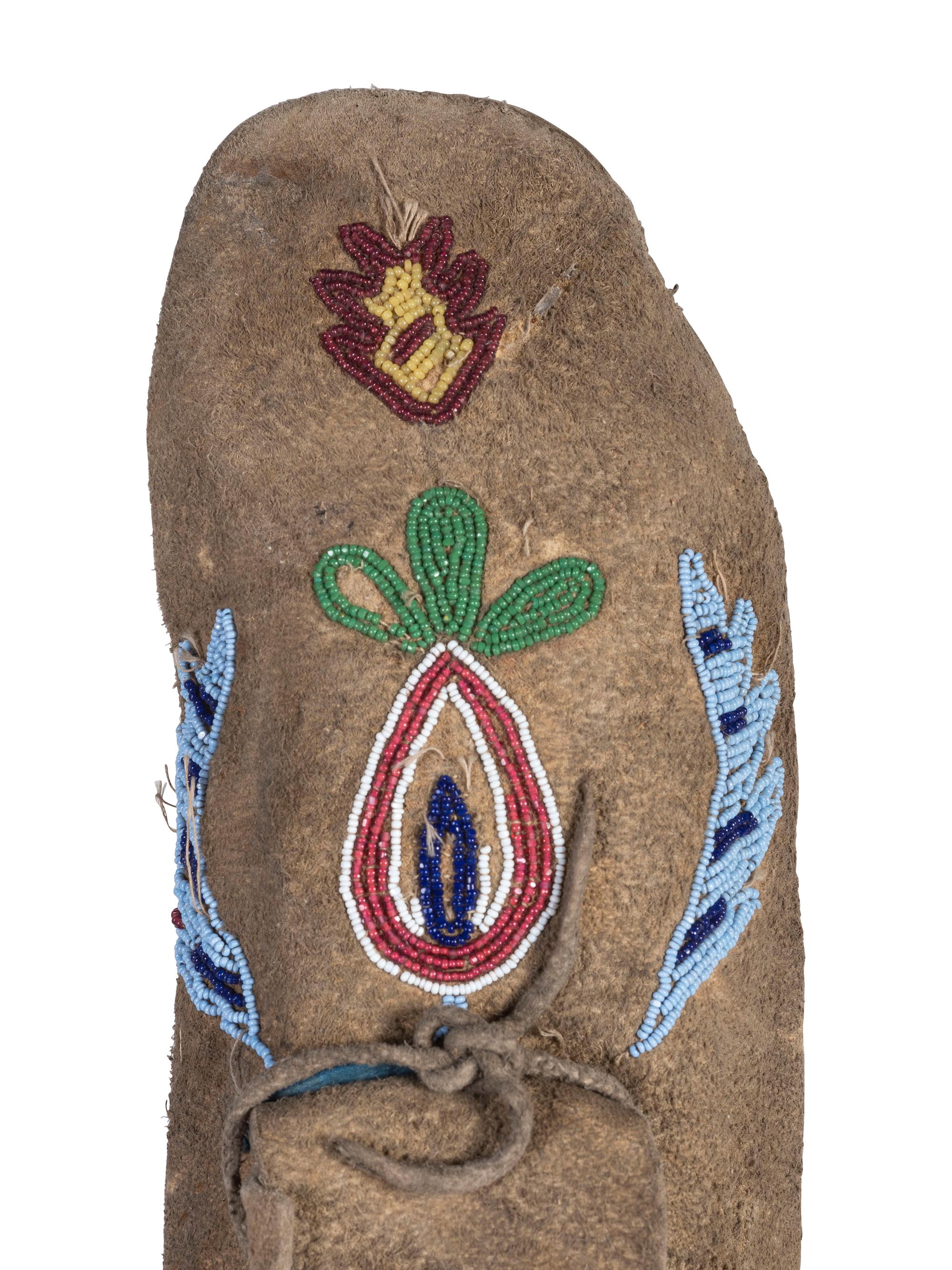 Apsáalooke Beaded Hide Moccasins