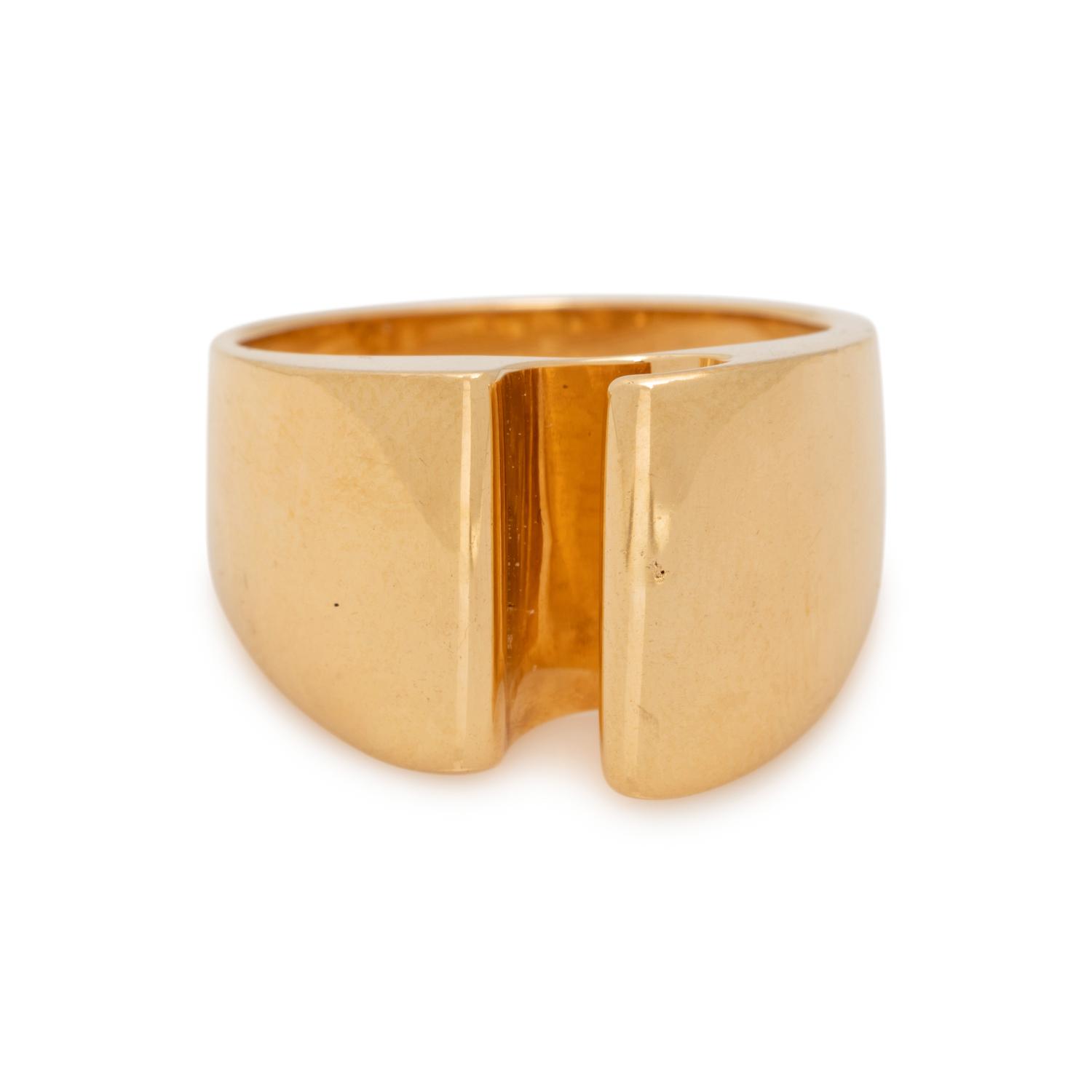 YELLOW GOLD RING