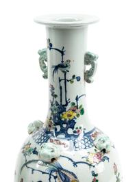 A Pair of Chinese Export Porcelain Vases
