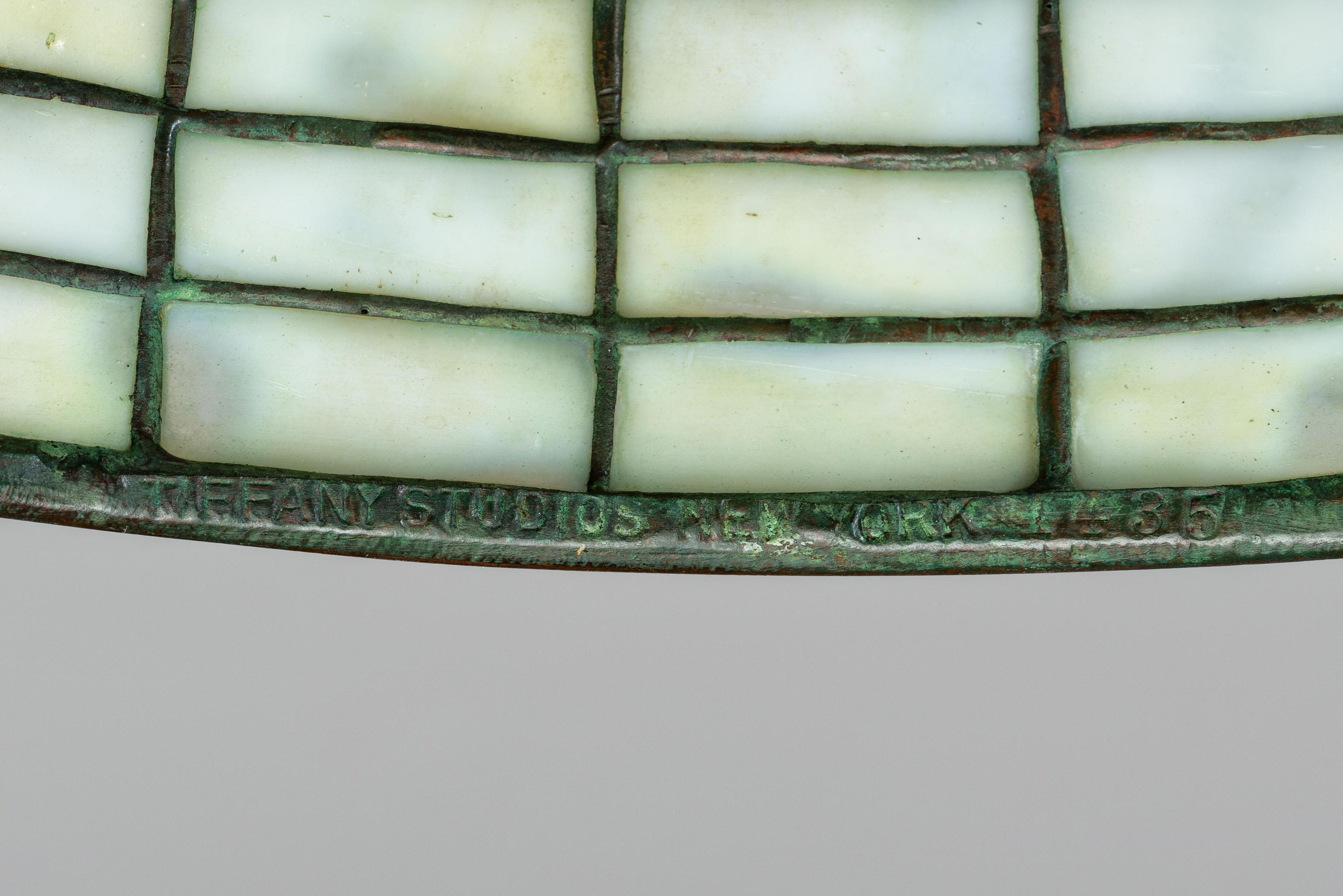 Acorn Table Lamp