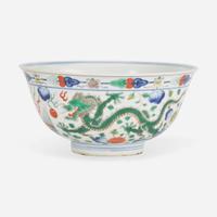A Chinese wucai-decorated "Dragon and Phoenix" porcelain bowl 五彩龙凤碗 Qianlong six-character seal mark and of the period ????? ? ??